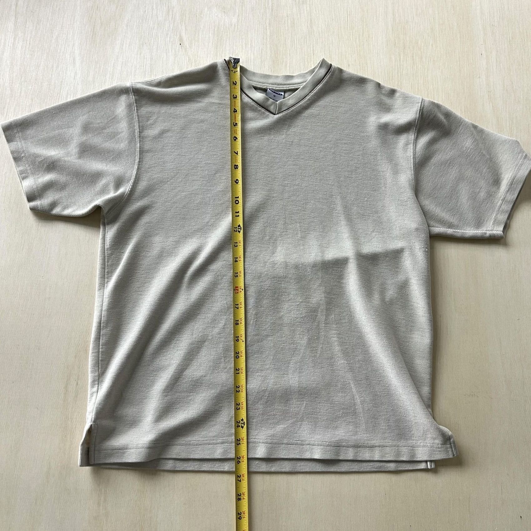 Old Navy Old Navy Shirt Mens Medium V-Neck T-Shirt Beige Solid Short Sleeve Casual Tee Size US M / EU 48-50 / 2 - 4 Thumbnail
