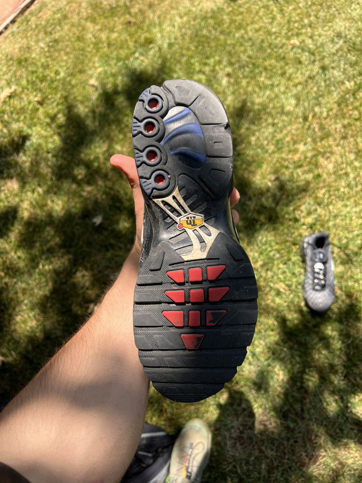 Nike Nike tn France Size US 7 / EU 40 - 3 Thumbnail