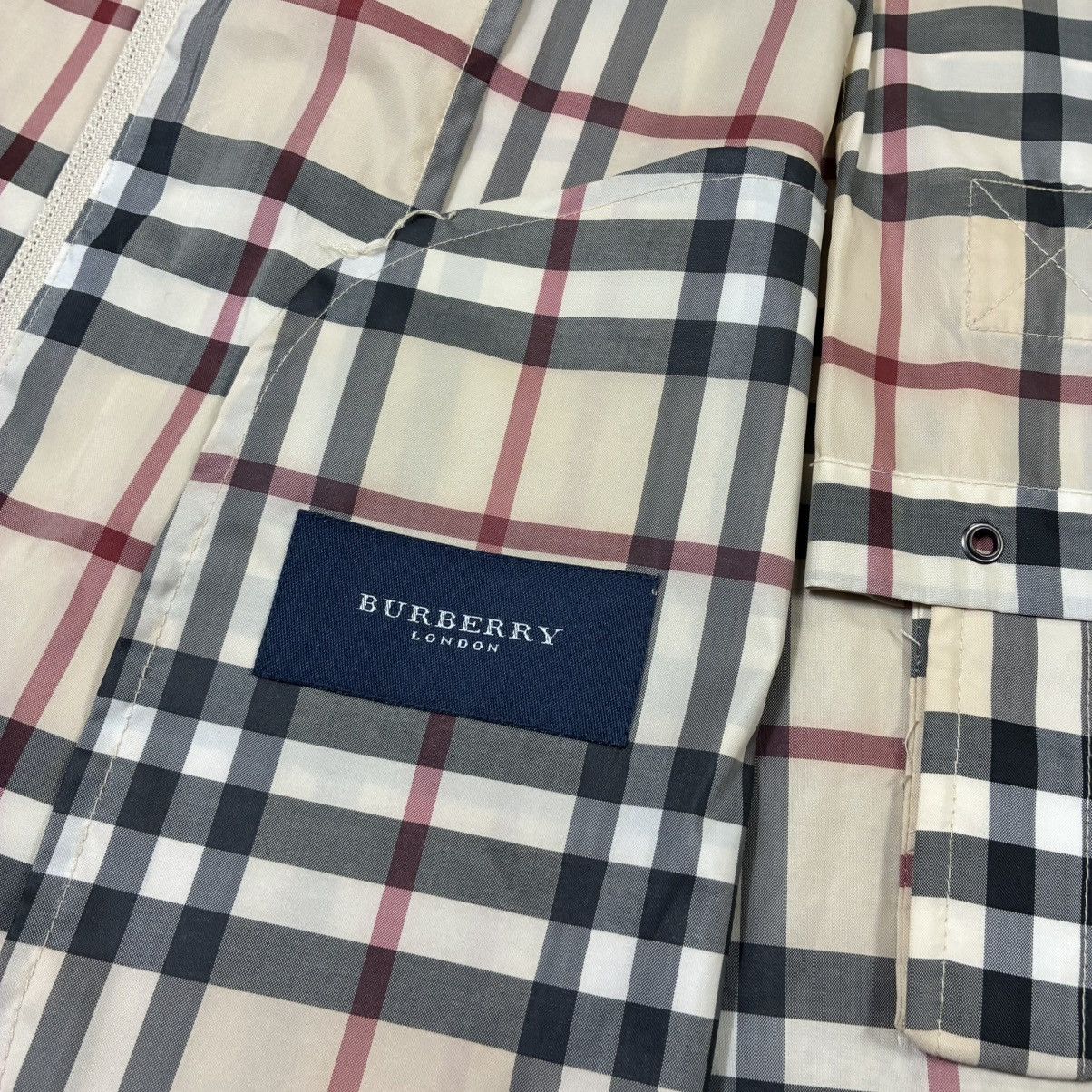 Burberry Womens Vintage Burberry Nova Check Full Zip Packable Jacket Size M / US 6-8 / IT 42-44 - 6 Thumbnail