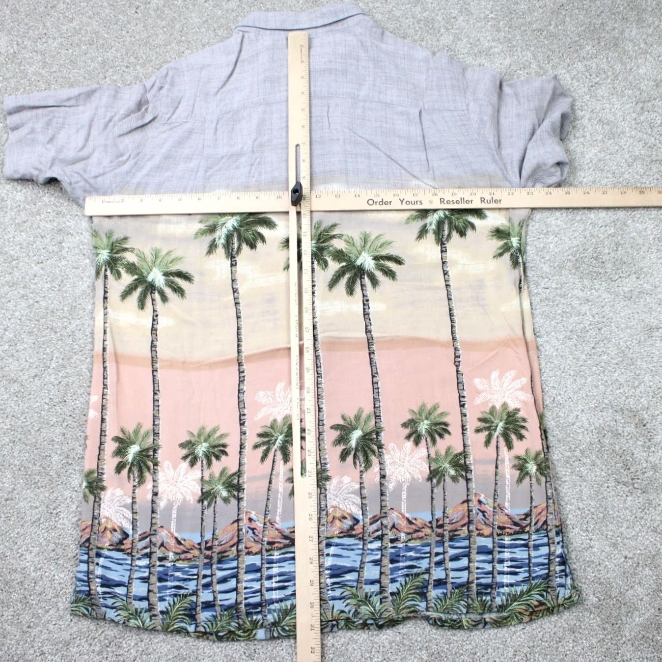 Vintage Batik Bay Shirt Mens LT Large - Tall Gray Hawaiian 100% Rayon Short Sleeve Button-Up Dress Shirt Size US L / EU 52-54 / 3 - 6 Thumbnail