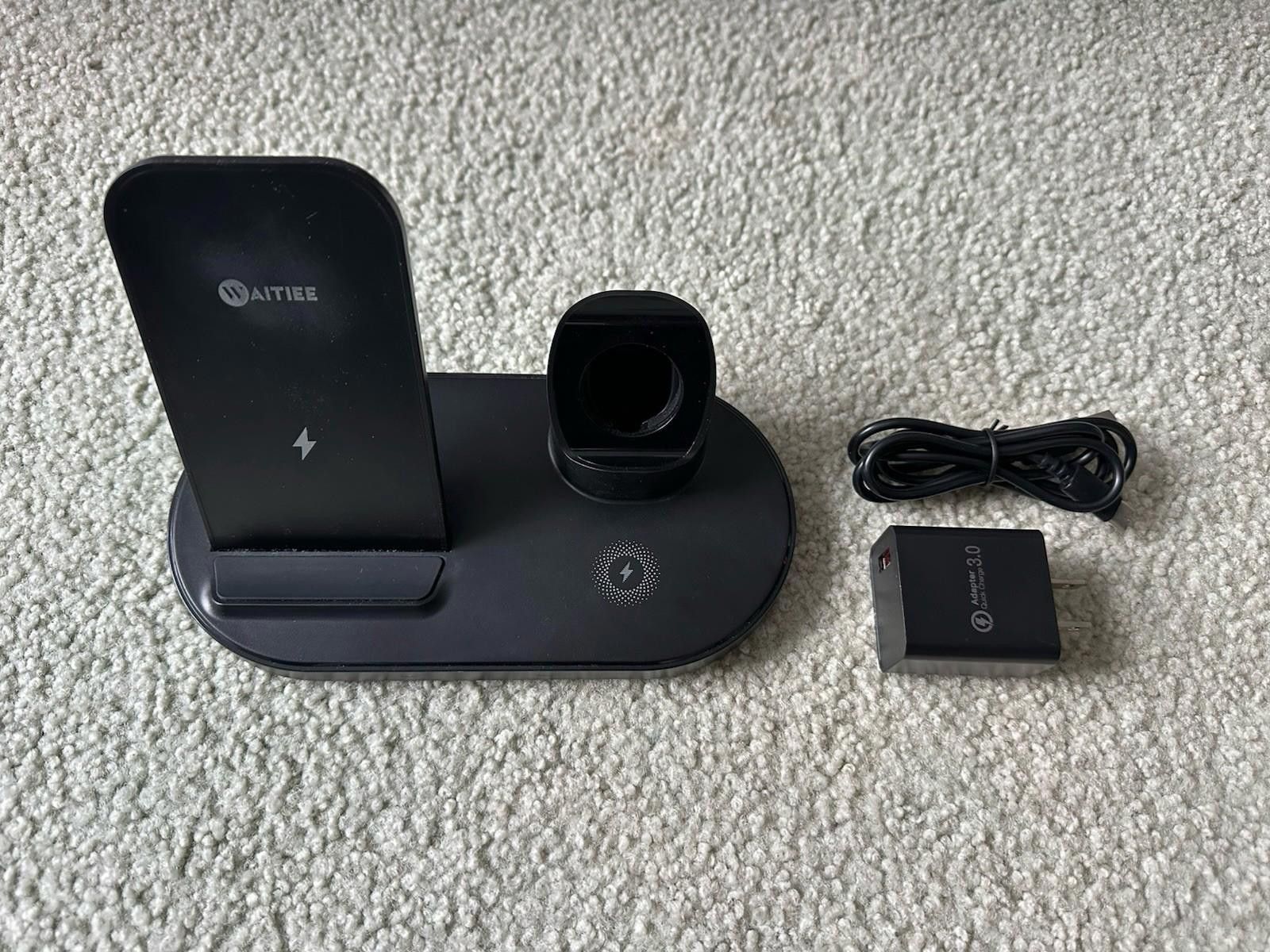 Other Waitiee W55 - 3 in 1 Wireless Charging Station Size ONE SIZE - 1 Preview