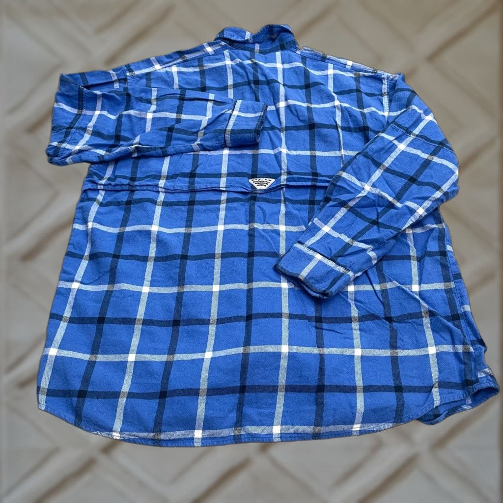 Vintage Columbia Shirt Mens Large Blue Plaid Flannel Long Sleeve Button-Down Cotton Top Size US L / EU 52-54 / 3 - 1 Thumbnail