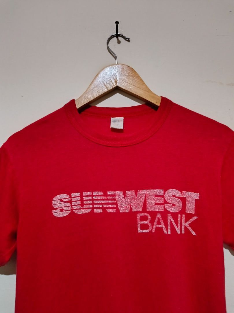 Vintage Vintage sunwest bank tee Size US M / EU 48-50 / 2 - 2 Thumbnail