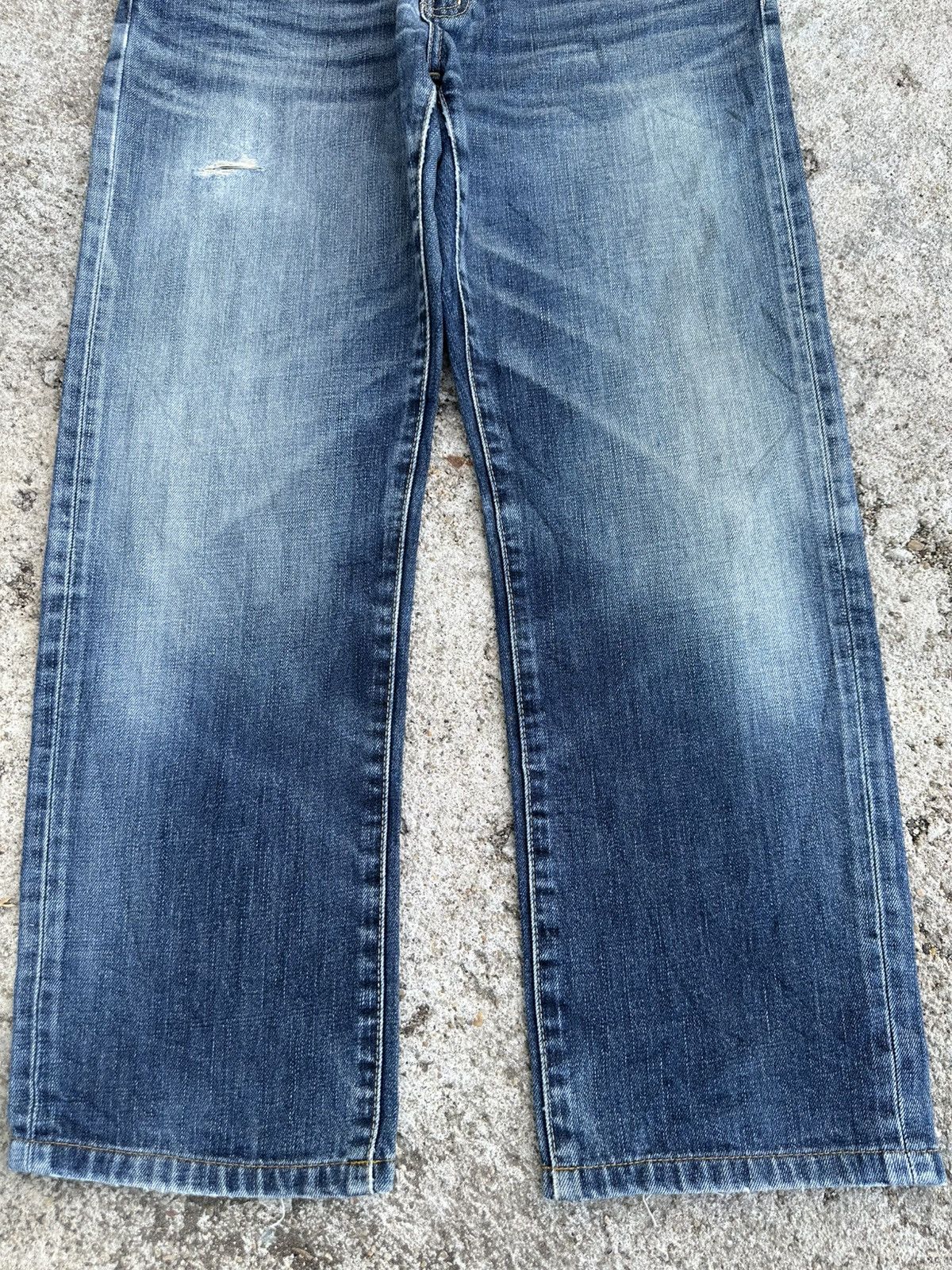 Undercover × Uniqlo Vintage Uniqlo S-002 Distressed Indigo Blue Jeans W32 Size US 32 / EU 48 - 4 Thumbnail