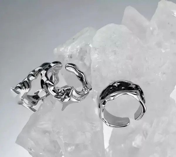 Jewelry Silver Gothic Star and Black Enamel Adjustable Rings Size ONE SIZE - 4 Thumbnail