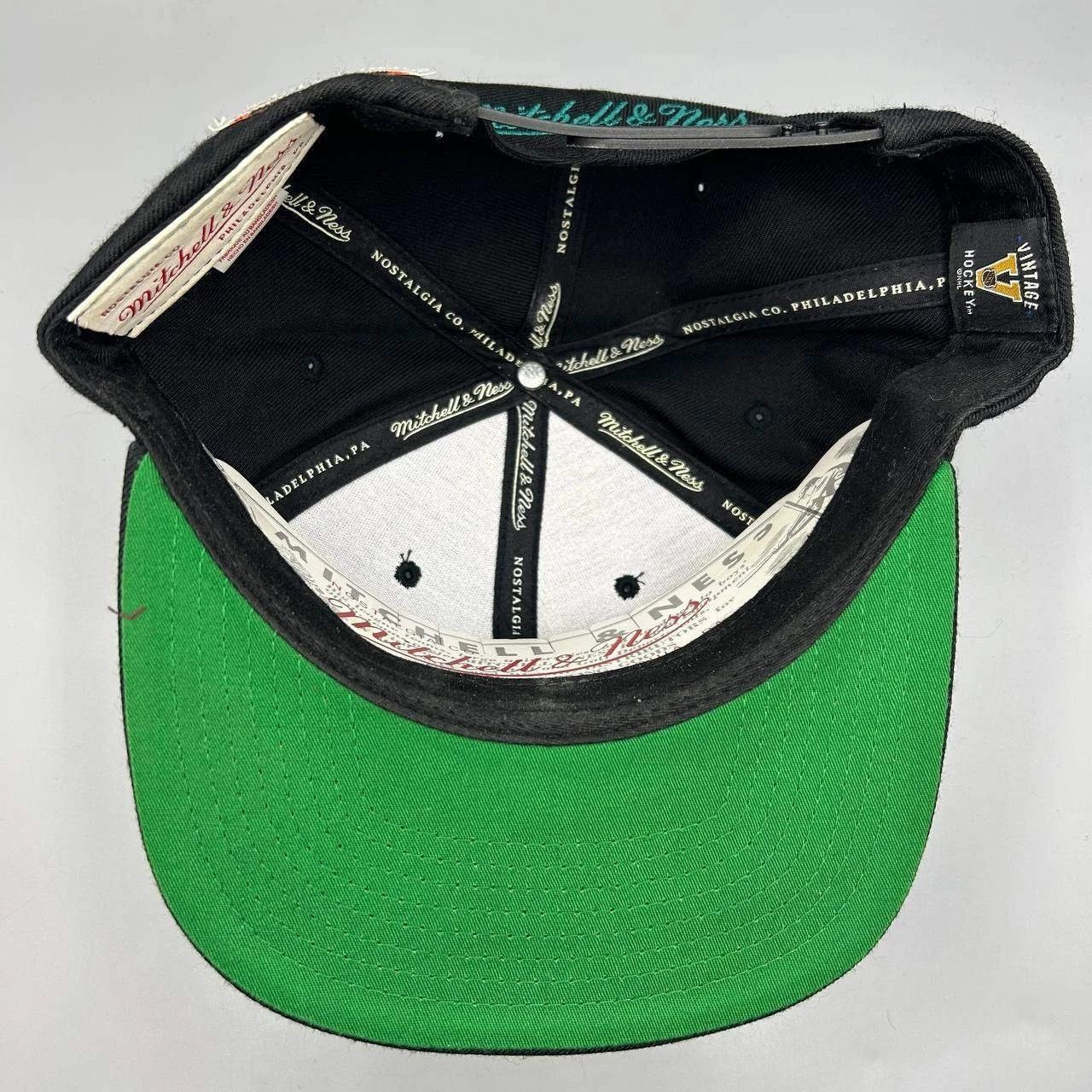 Mitchell & Ness Mighty Ducks Hat Men Black Embroidered Snap Back Cap Size ONE SIZE - 3 Thumbnail