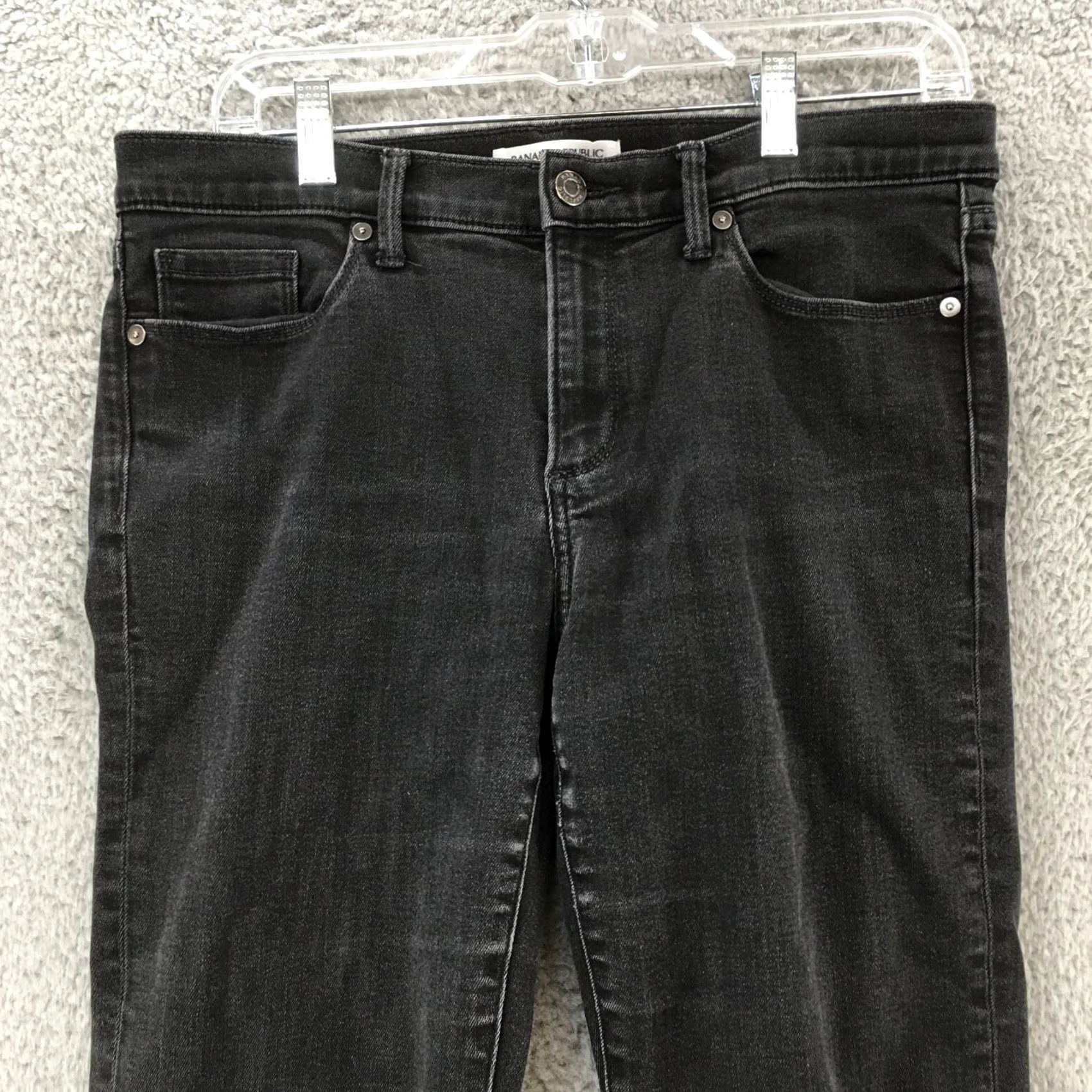 Banana Republic Banana Republic Jeans Mens 31 Black Skinny Ankle Tapered Low Rise Zip Fly 5-Pocket Denim Slim Modern Men Size US 31 - 2 Thumbnail