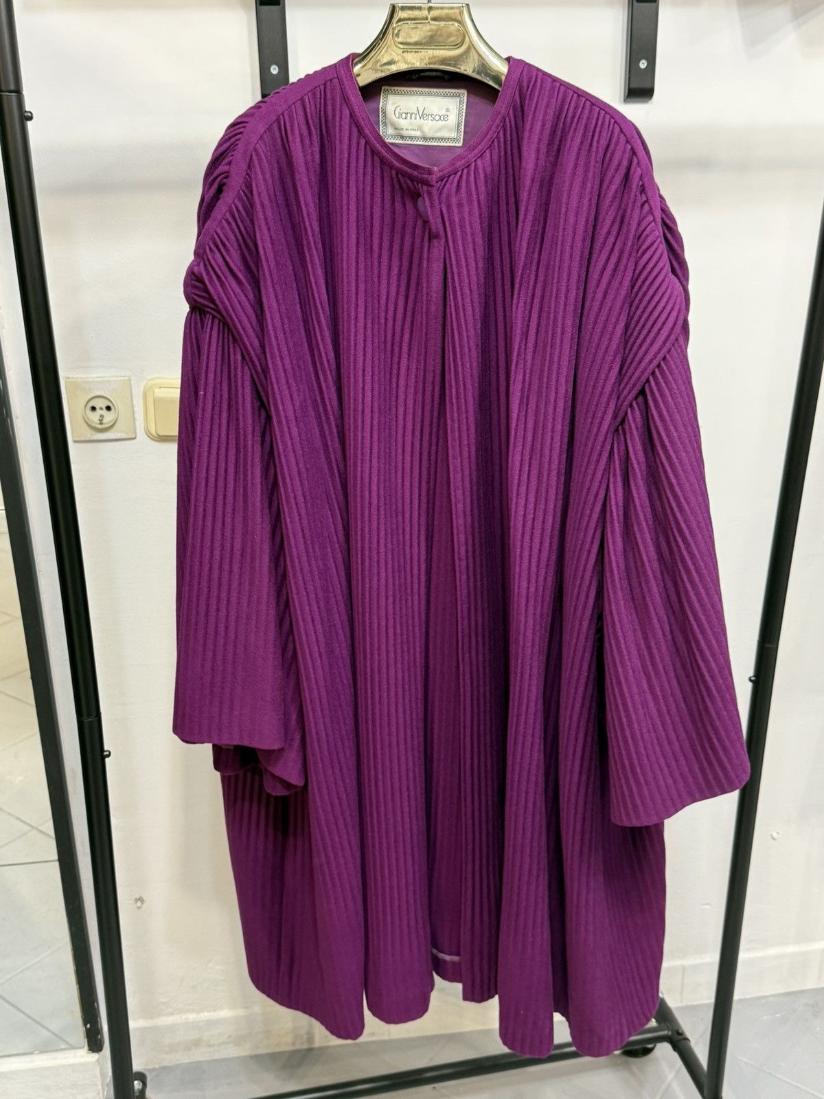 Versace Gianni Versace 1989 wool and Cashmere pleated cape Size ONE SIZE - 2 Thumbnail