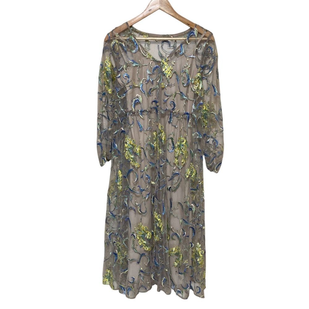 Other Other Diagram GRACE CONTINENTAL Flower Tulle Embroidered Gown Textile Outerwear DUTY FREE for USA Size ONE SIZE - 1 Thumbnail