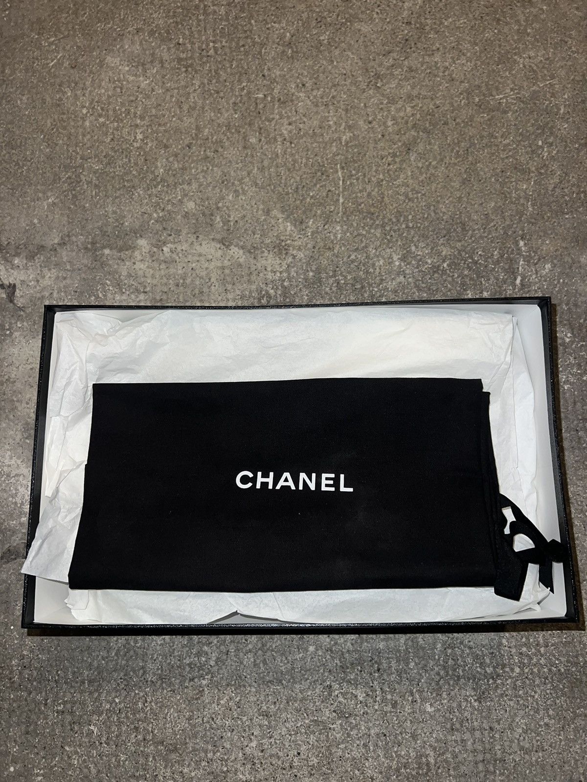 Chanel Chanel Sneaker Size US 12 / EU 45 - 16 Thumbnail