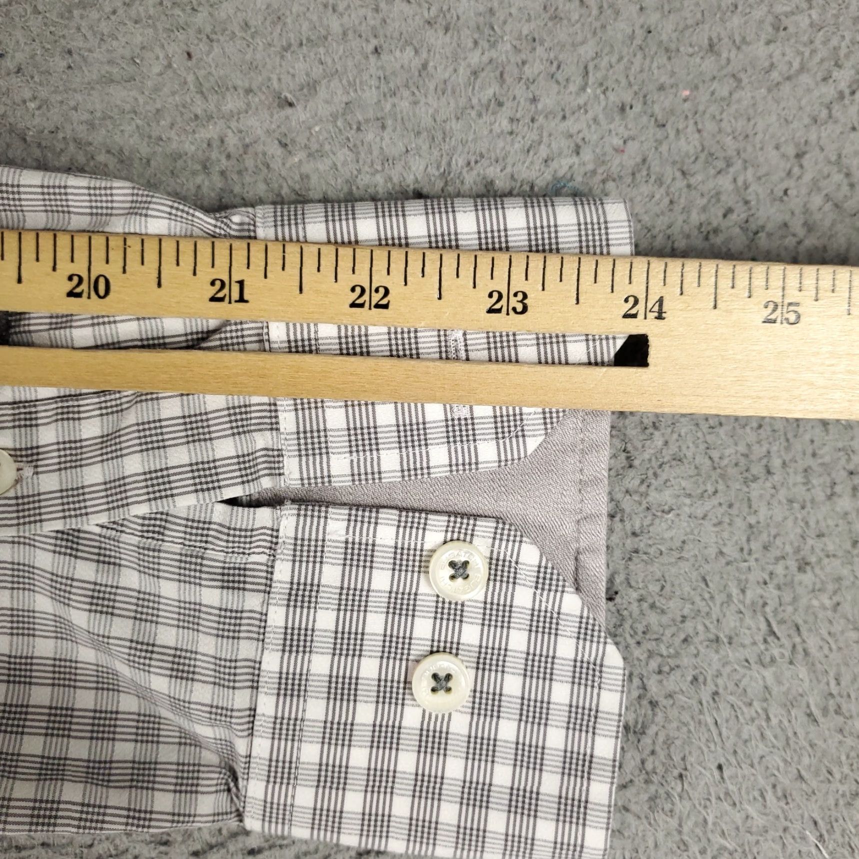BUGATCHI VINTAGE Bugatchi Uomo Dress Shirt Men Size 16.5 Long Sleeve Plaid Gray Cotton Formal Size 42R - 6 Thumbnail