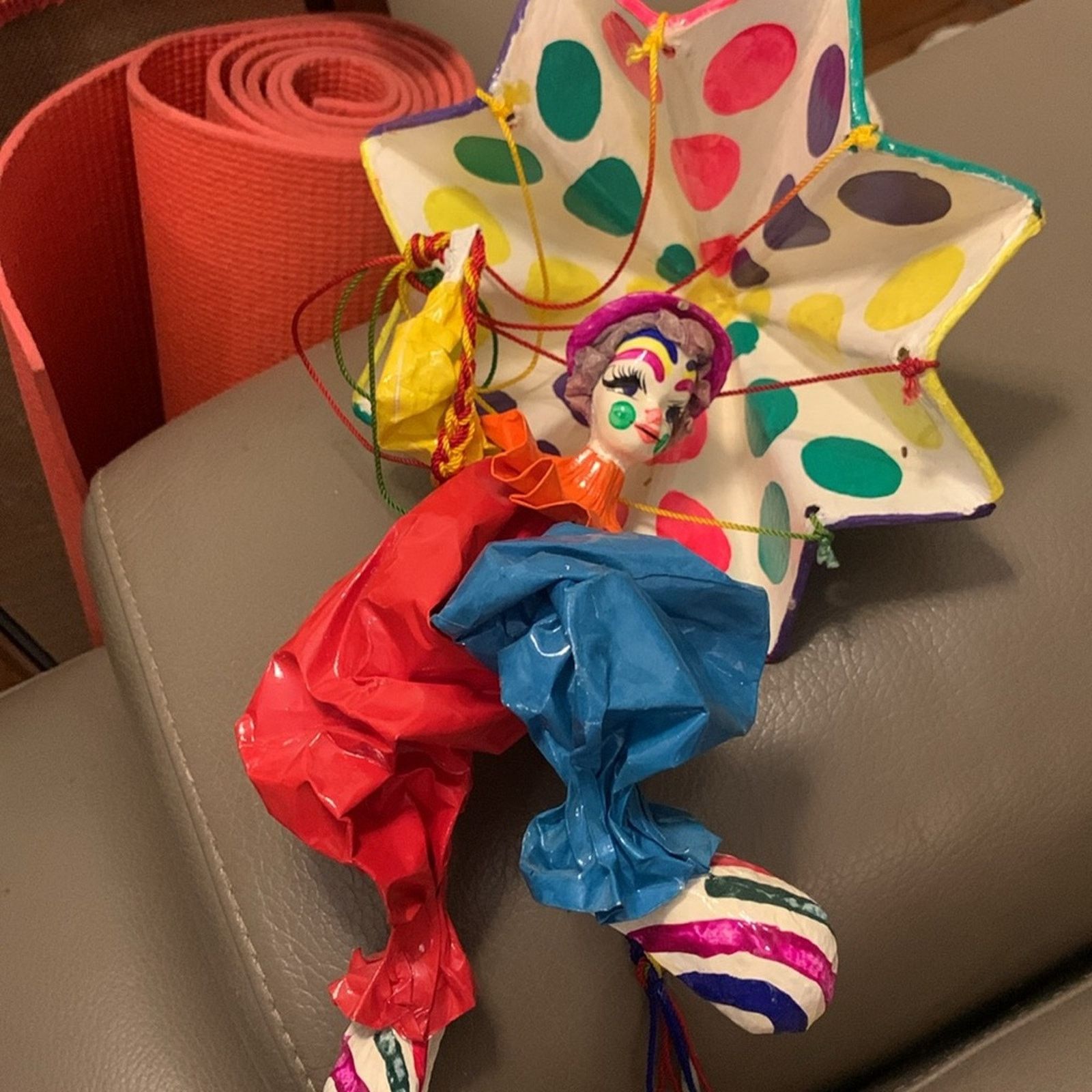 Vintage 70’s midcentury handmade papier maché clown and parachute Size ONE SIZE - 9 Thumbnail