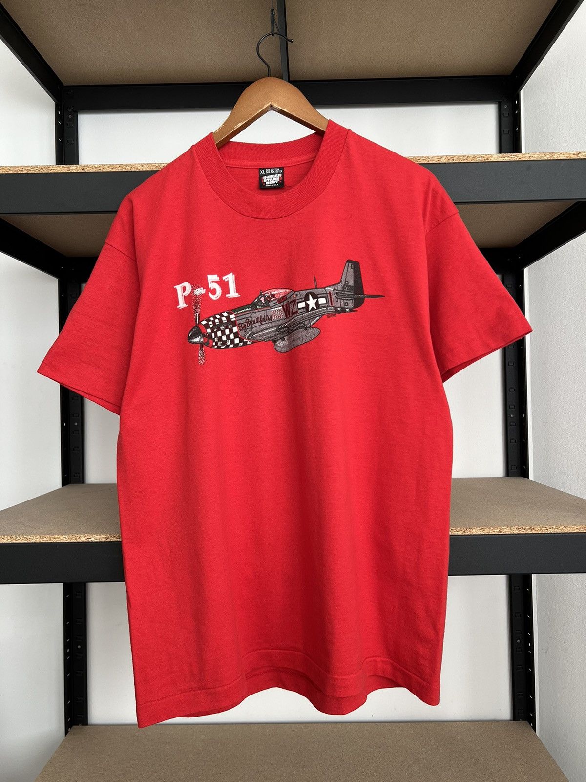 Vintage Vintage 90s P-51 Mustang Fighter-Bomber Airplane Red T-shirt Size US XL / EU 56 / 4 - 1 Thumbnail