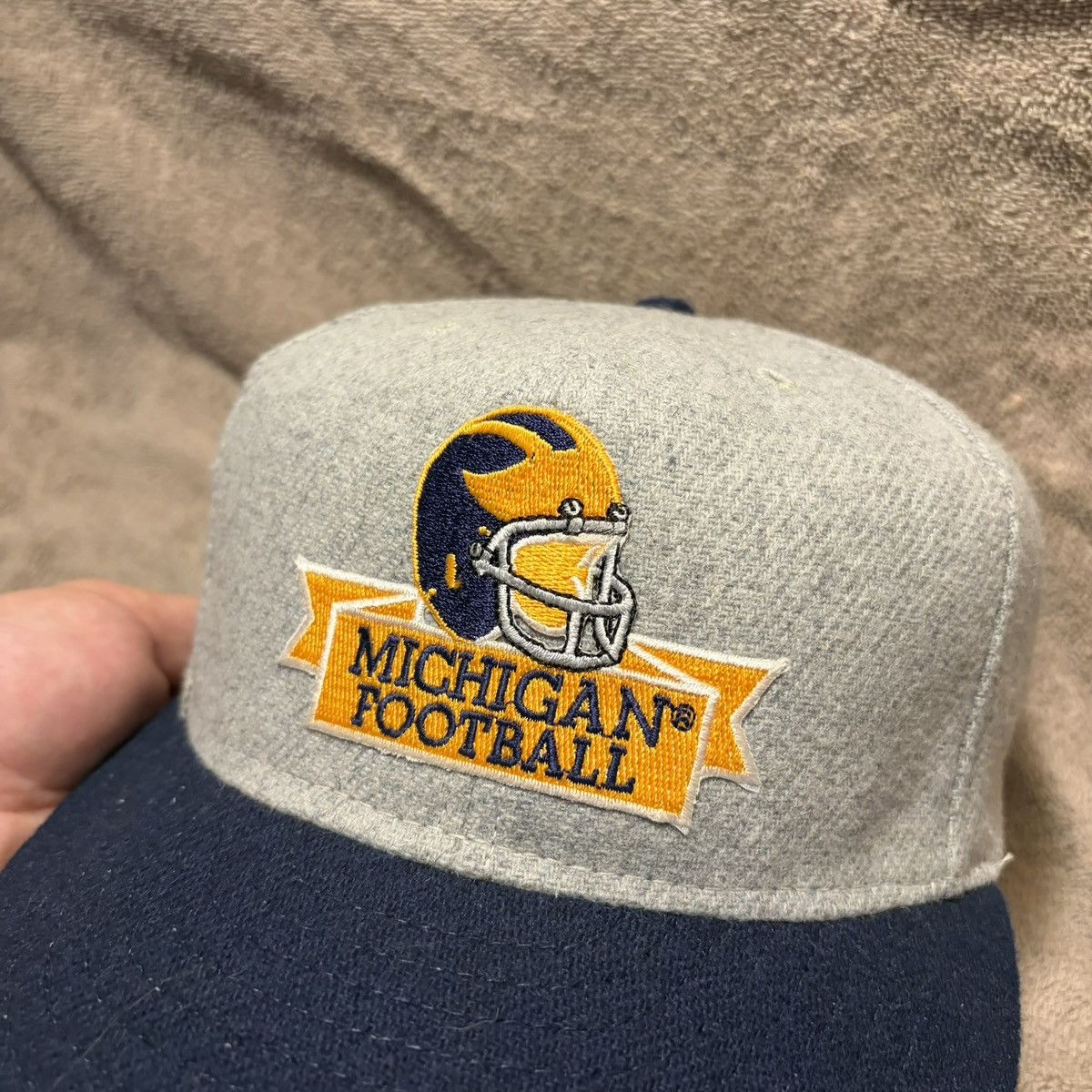 New Era Vintage 90s Michigan Wolverines Football SnapBack Hat USA Size ONE SIZE - 3 Thumbnail
