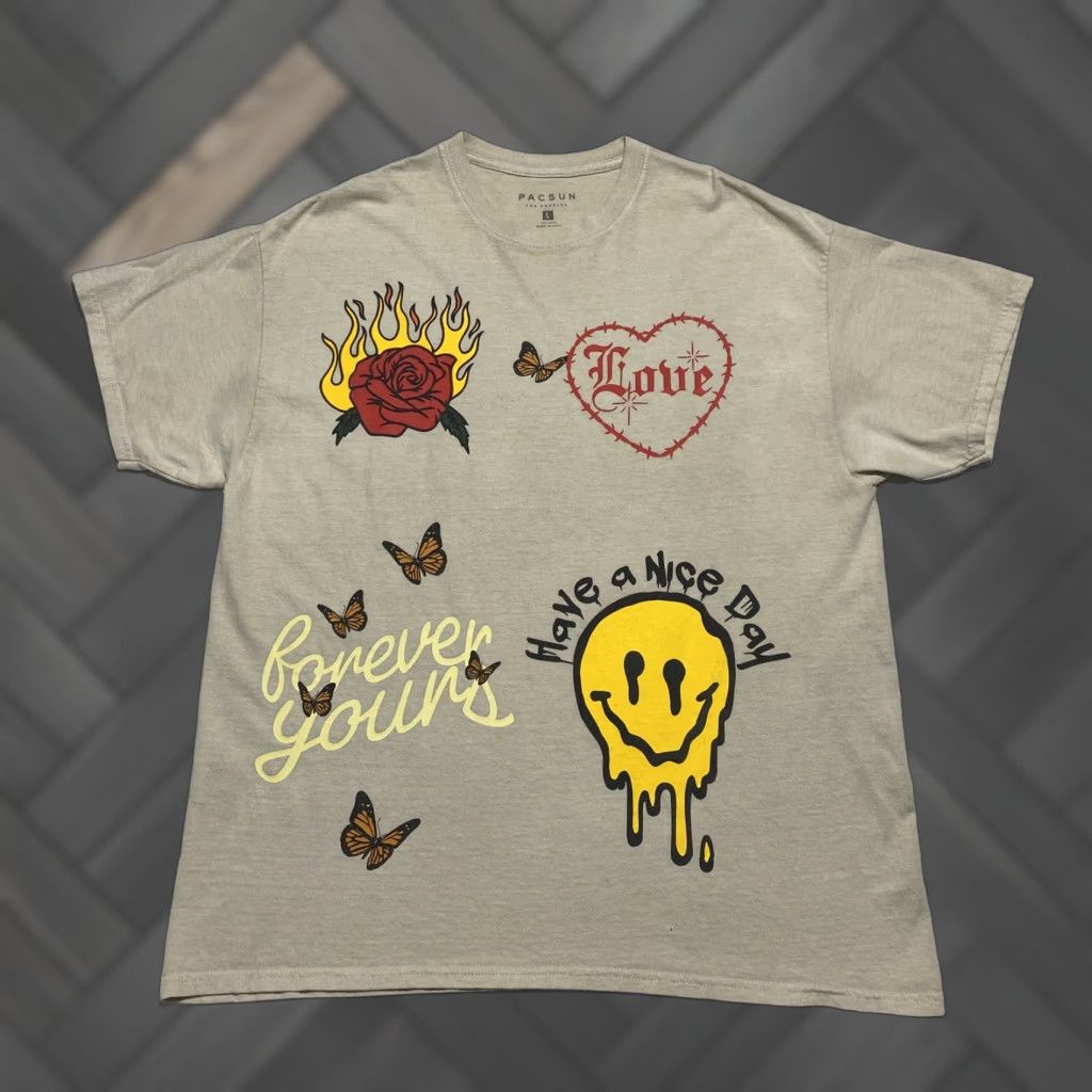 Pacsun PacSun Shirt Mens Large Beige Graphic Tee Forever Young Smiley Butterflies Love Tee Size US L / EU 52-54 / 3 - 1 Thumbnail