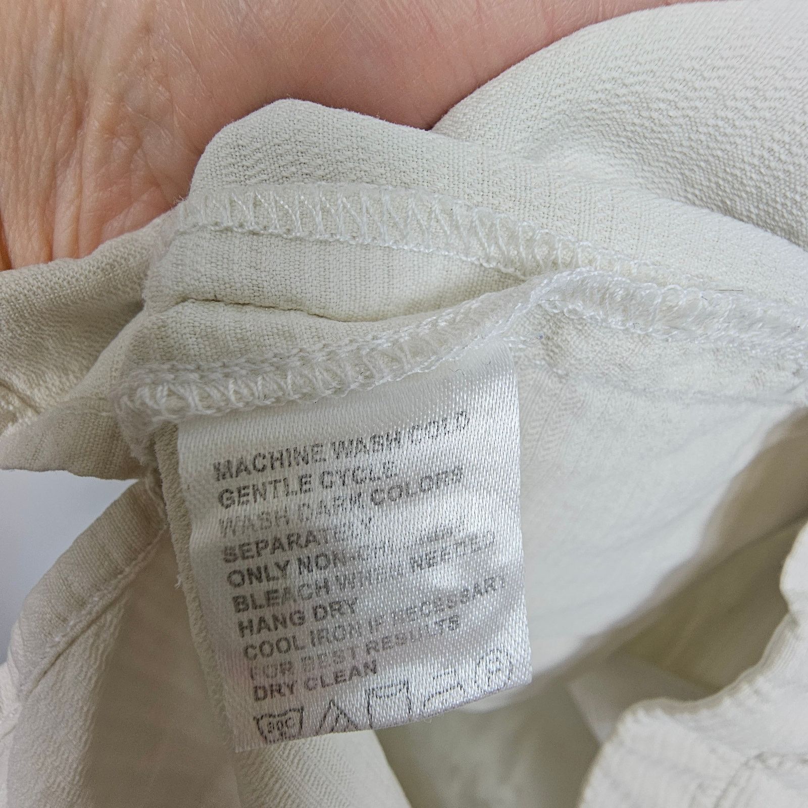 Tommy Bahama Tommy Bahama Mens Silk Hawaiian Shirt Size XL Cream Resort Size US XL / EU 56 / 4 - 8 Thumbnail