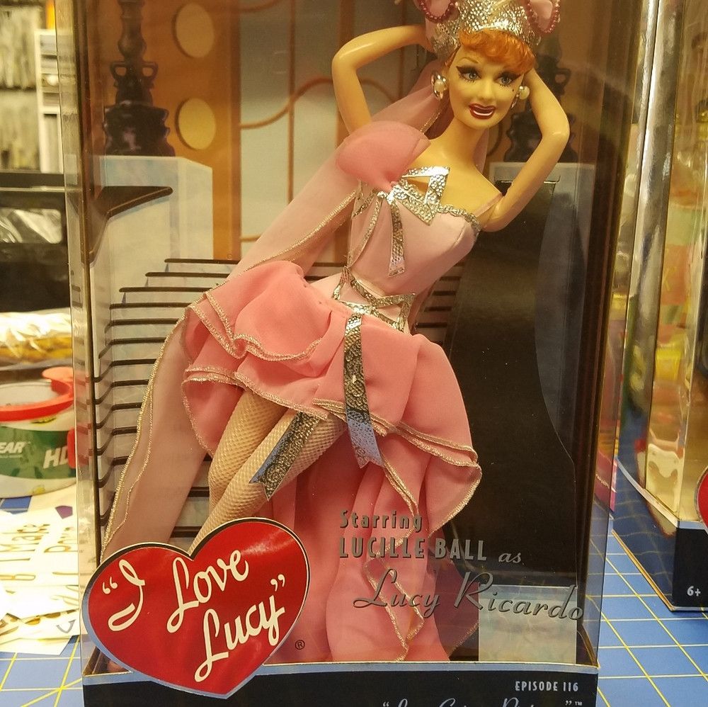 Other I Love Lucy Barbie Doll Episode 116 Lucy Gets in Pictures Size ONE SIZE - 1 Thumbnail