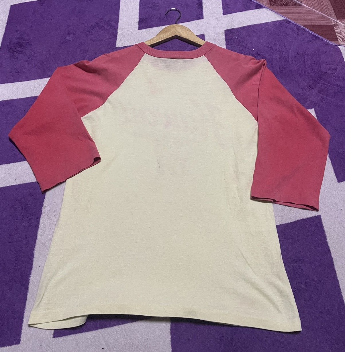 Vintage RARE Vintage Hawaii ’81 Raglan Tee Made in USA Thom Yorke Size US M / EU 48-50 / 2 - 4 Thumbnail