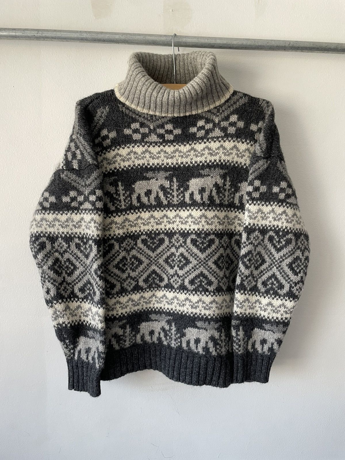 Eddie Bauer Vintage 1992 Eddie Bauer Moose Turtleneck Knit Sweater Size US L / EU 52-54 / 3 - 1 Thumbnail