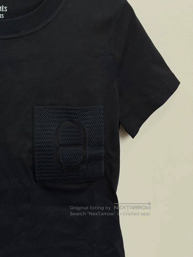 Hermes Hermes Black Pig Nose Embroidered Short-sleeve Size XS / US 0-2 / IT 36-38 - 2 Thumbnail
