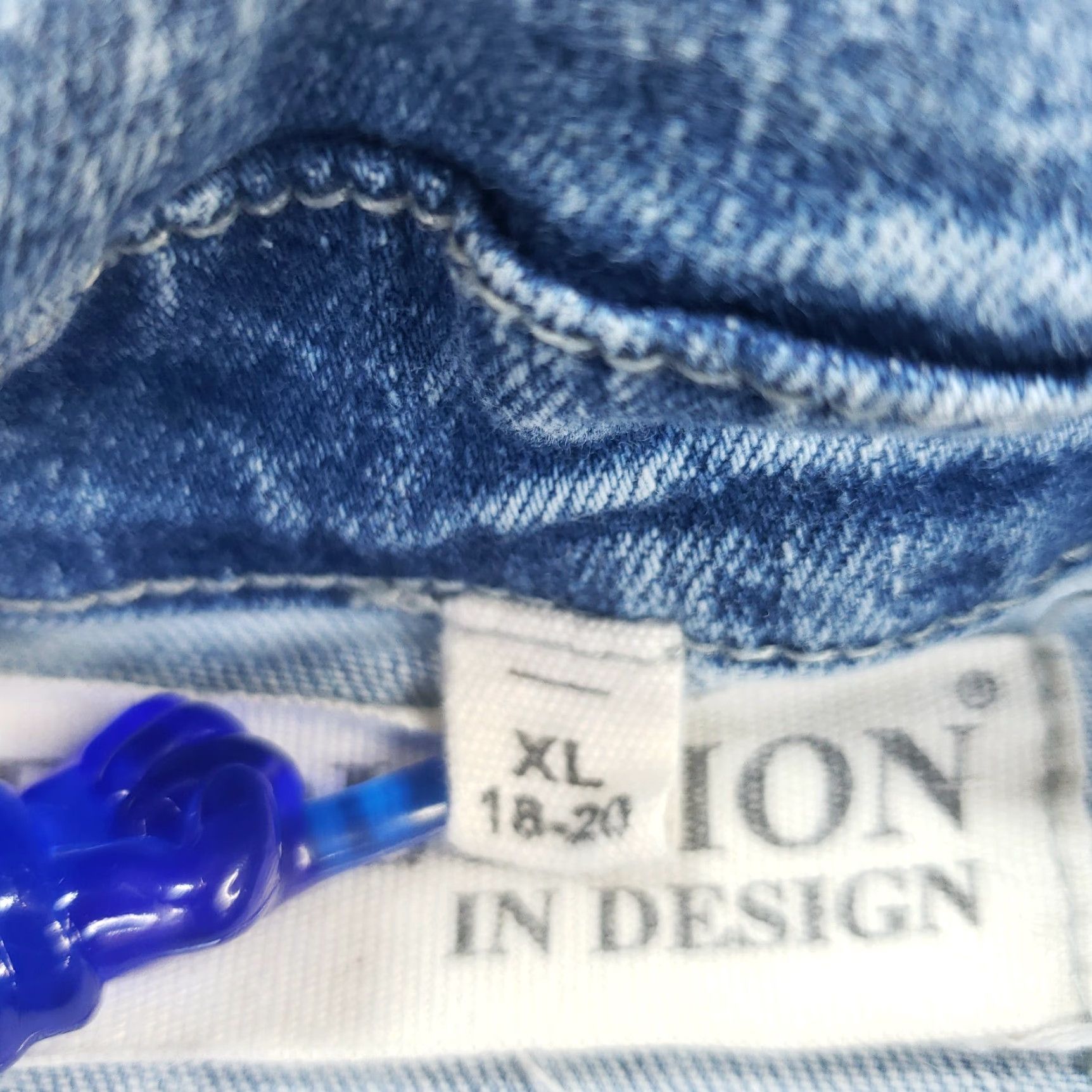 Vintage Evolution In Design Blue Acid Wash Paint Denim Jacket Youth XL 18-20 Long Sleeve Button Down Casual Kids Size US XL / EU 56 / 4 - 6 Thumbnail