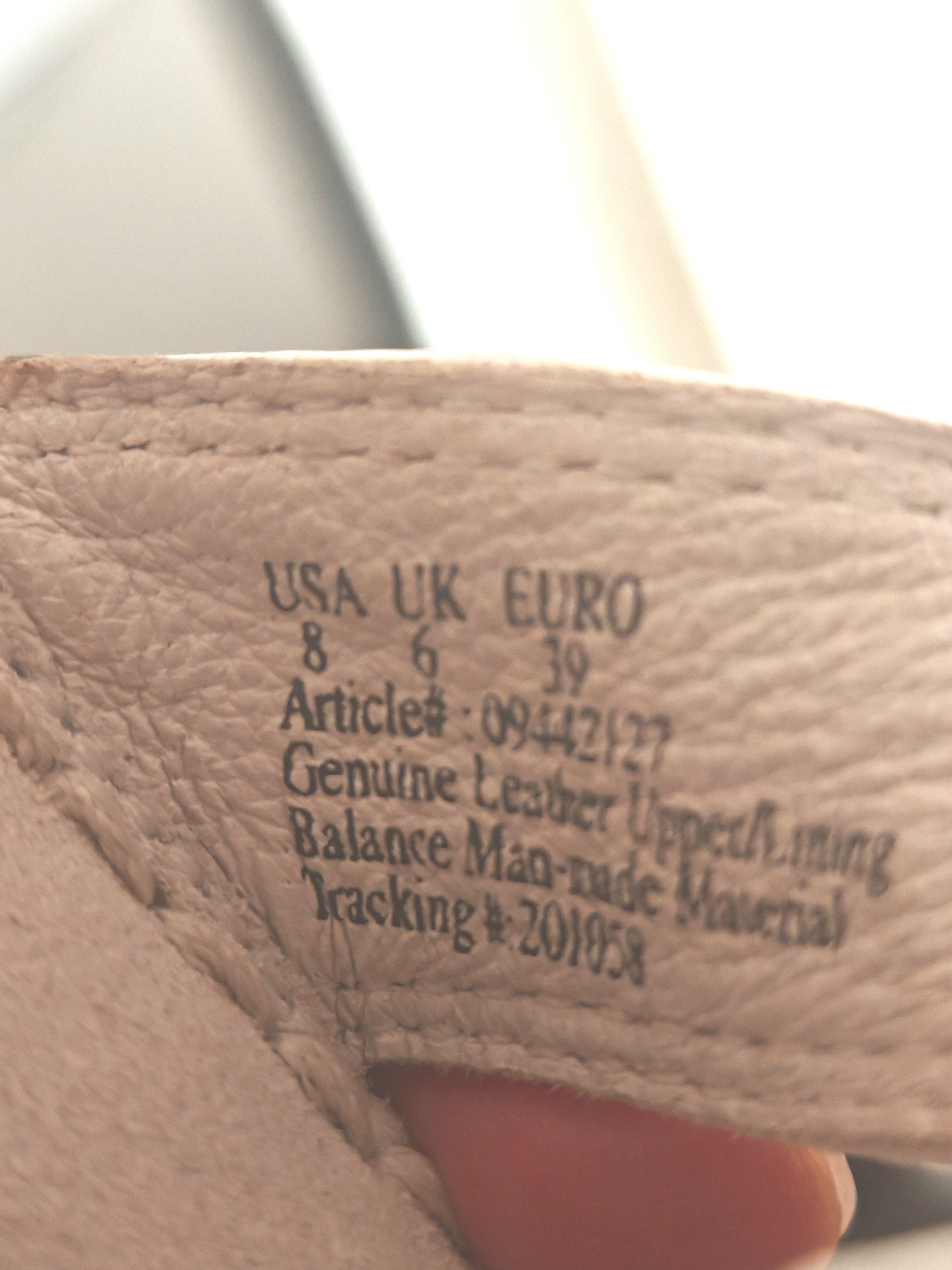 Genuine Leather × Hush Puppies Hush Puppies Gladness White Women Flat Thong Flip Flops Size US 8 / IT 38 - 2 Thumbnail