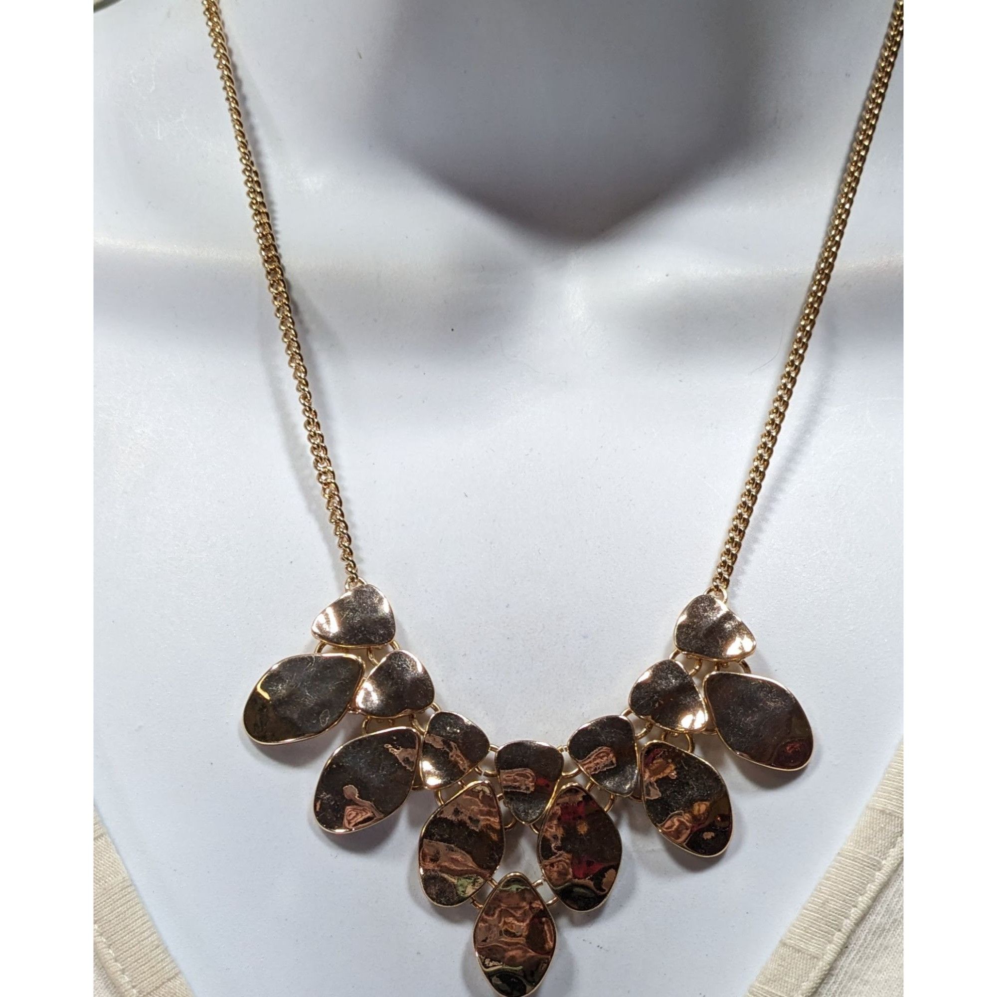 Other Waterfall Bib Necklace Gold Tone With Hammered Metal Teardro Size ONE SIZE - 2 Thumbnail