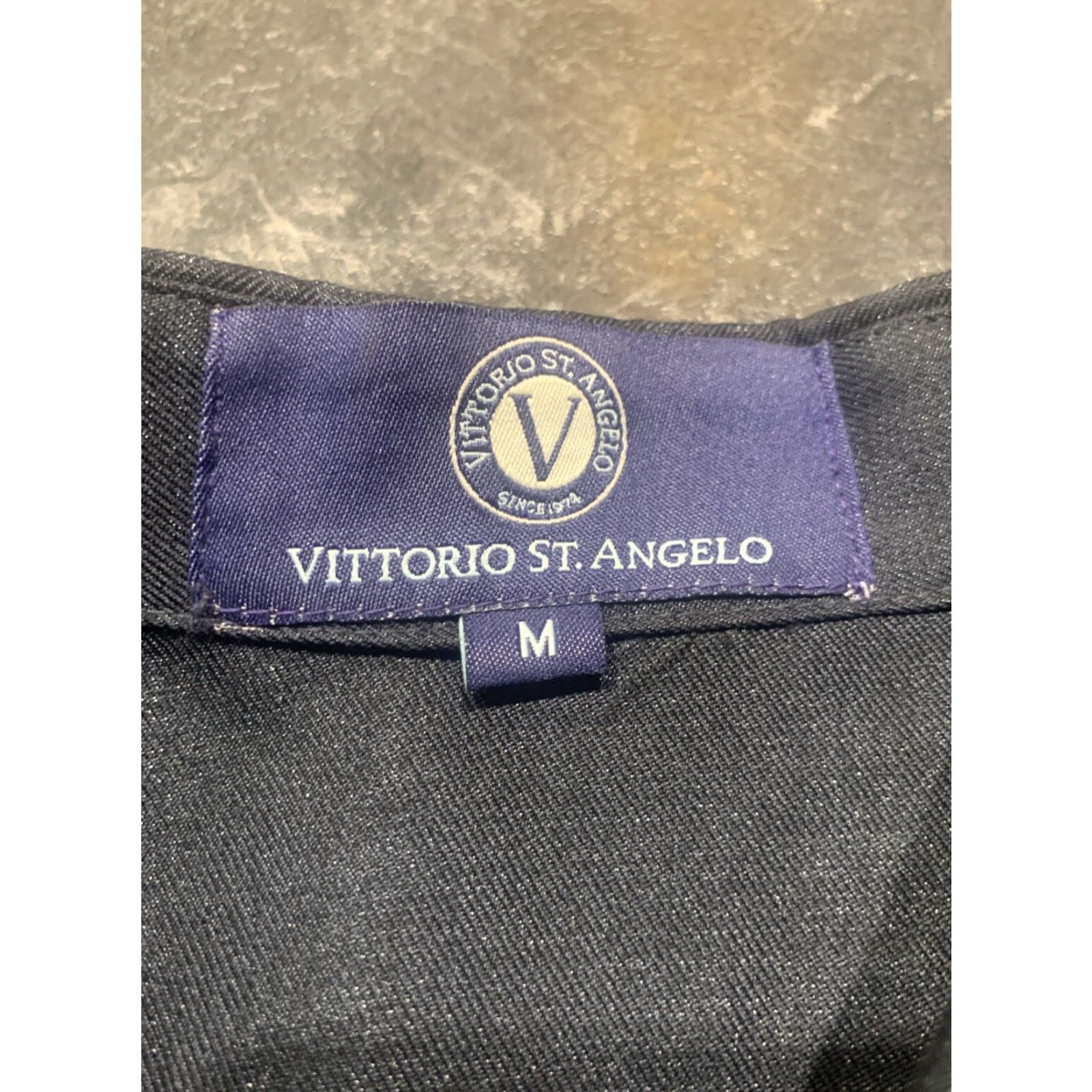 Vintage Vittorio St. Angelo Charcoal Button-Up Shirt Men’s Long Sleeve M Pleated Easy Care Size US M / EU 48-50 / 2 - 7 Thumbnail
