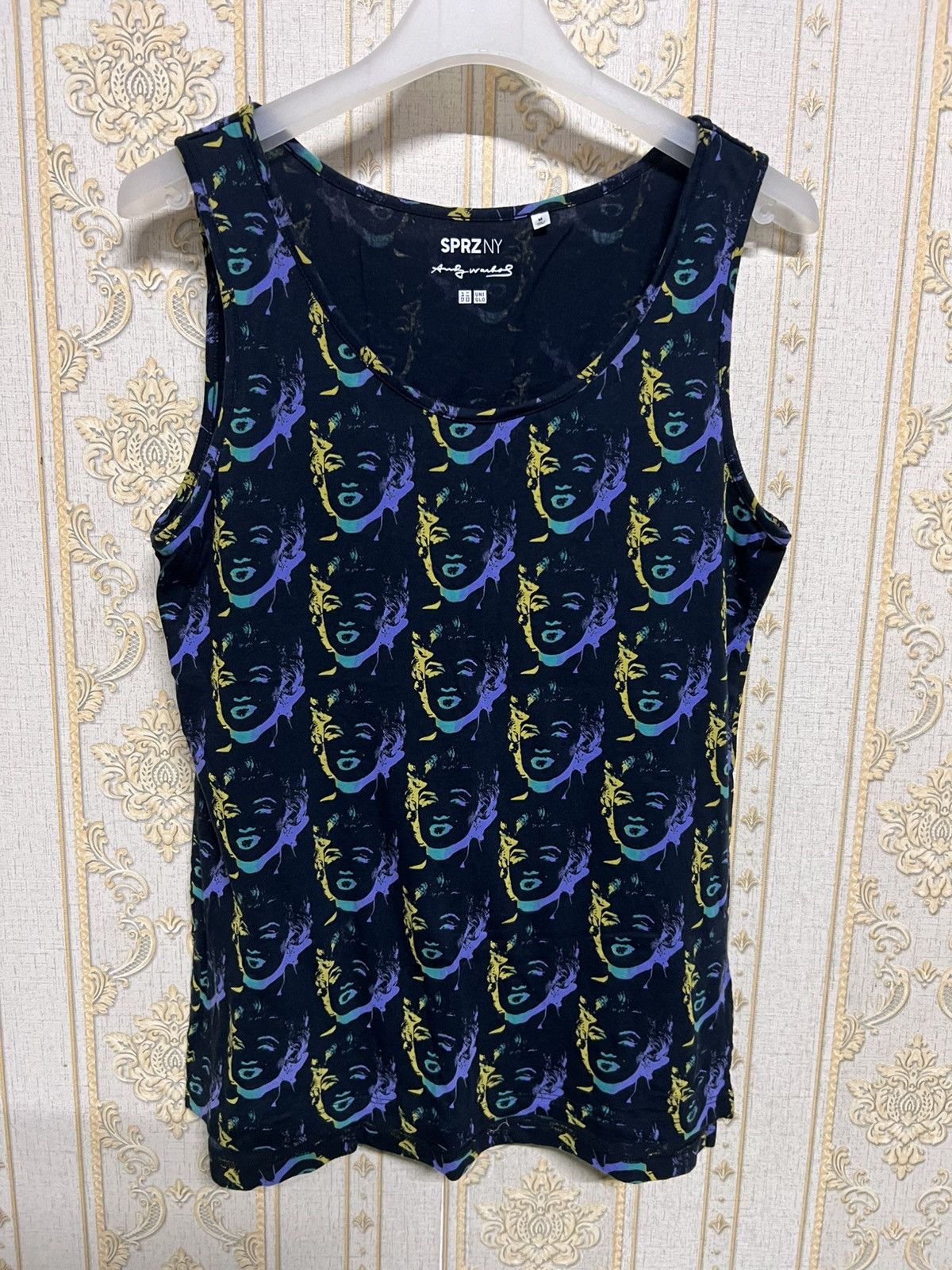Andy Warhol × Uniqlo Uniqlo X Andy Warhol X Marilyn Monroe Full Print Tank Tops Size M / US 6-8 / IT 42-44 - 2 Thumbnail