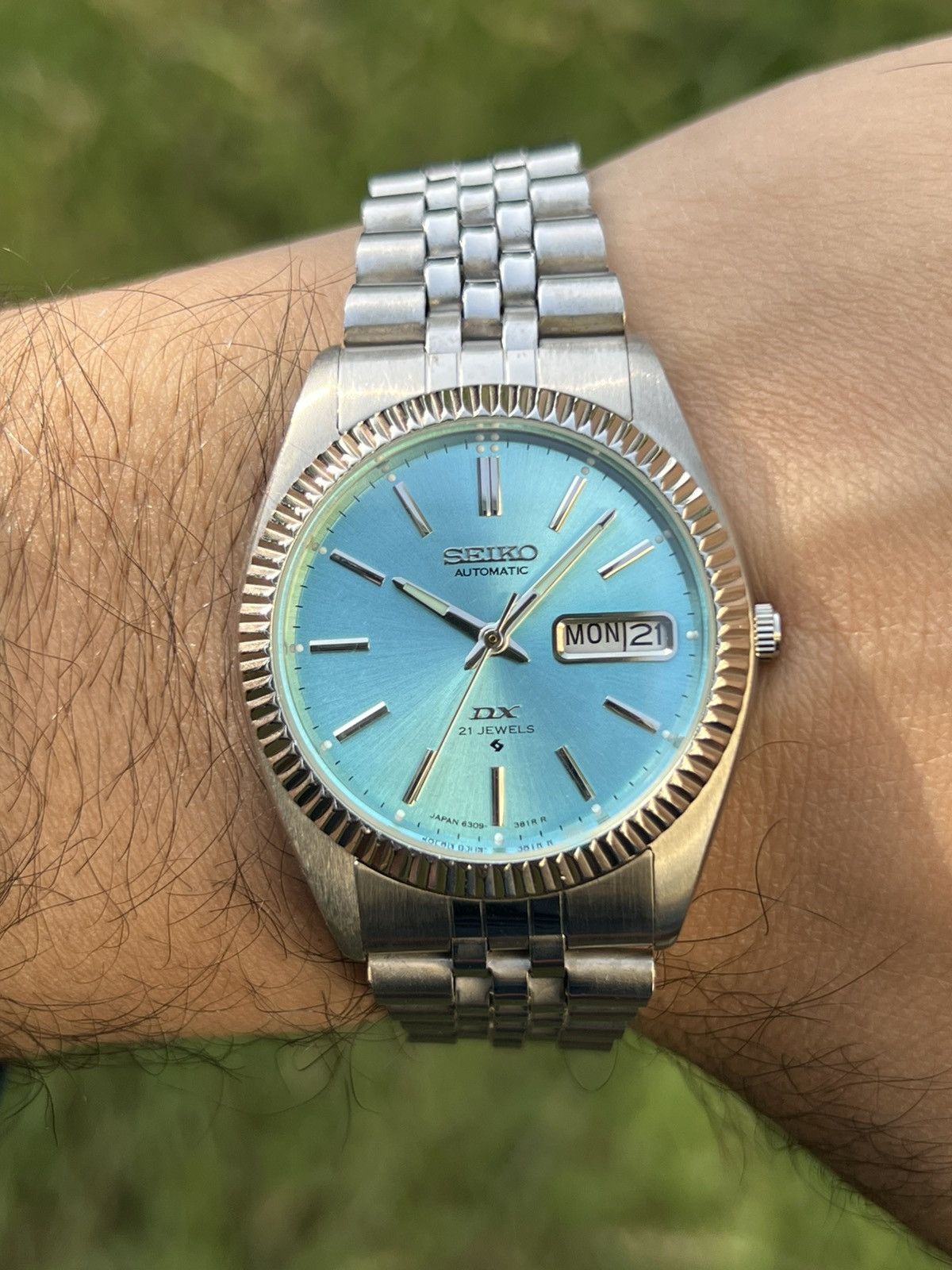Seiko Seiko DX Automatic Fluted Bazel Day/Date Japan Size 36 - 8 Thumbnail