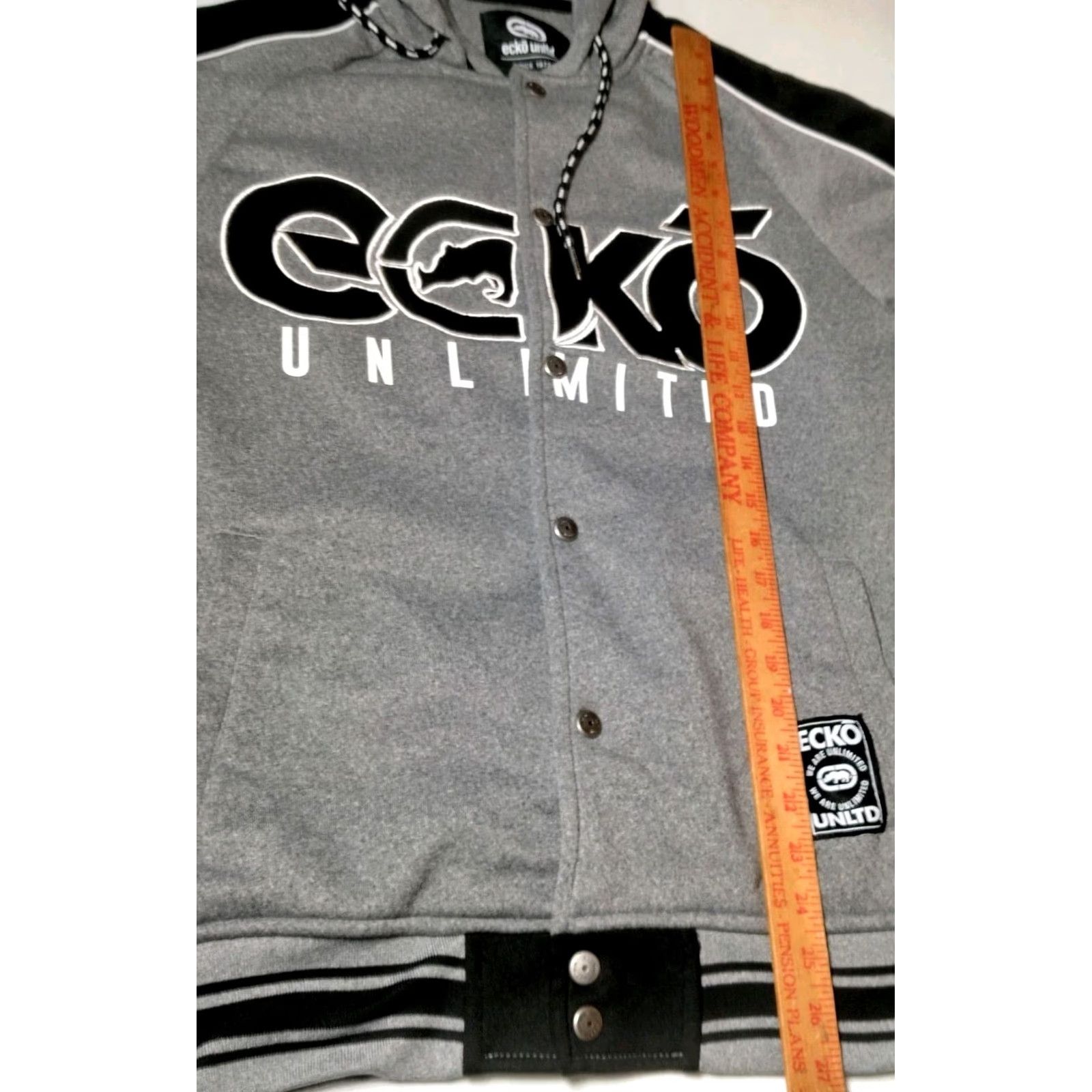 Ecko Unltd. Ecko Unltd Sweatshirt Men Small Gray Black Snap Hoodie Streetwear VINTAGE? No — use provided rules. Size US S / EU 44-46 / 1 - 5 Thumbnail