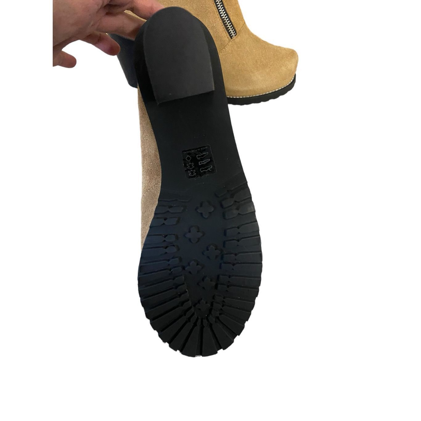 Surface To Air Surface To Air Suede Leather Chunky Heel Ankle Booties in Be Size US 7.5 / IT 37.5 - 8 Thumbnail