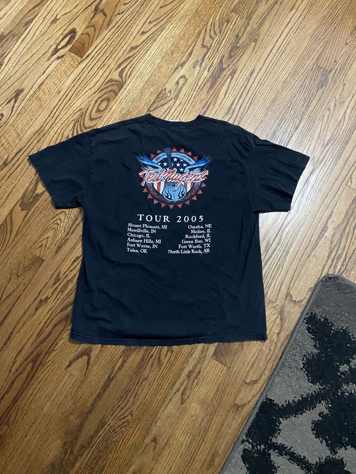 Vintage Vintage ted nugent tour shirt Size US XL / EU 56 / 4 - 2 Thumbnail