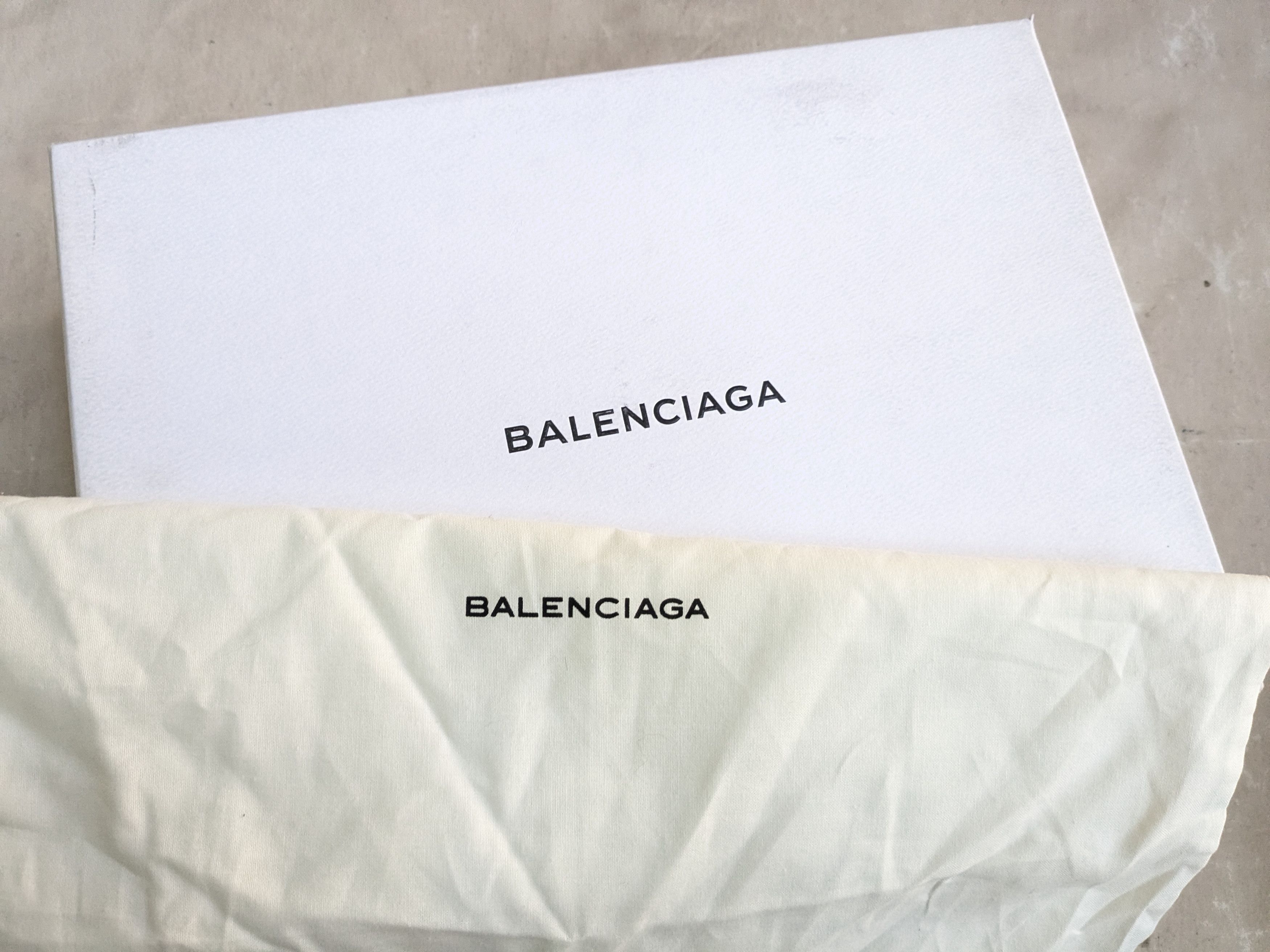 Balenciaga Balenciaga Arena High Top Sneaker Triple Black 8 Size US 8 / EU 41 - 16 Thumbnail
