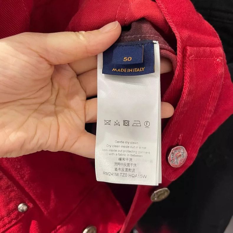 Louis Vuitton Louis Vuitton Black and red gradient logo denim jacket Size US M / EU 48-50 / 2 - 3 Thumbnail