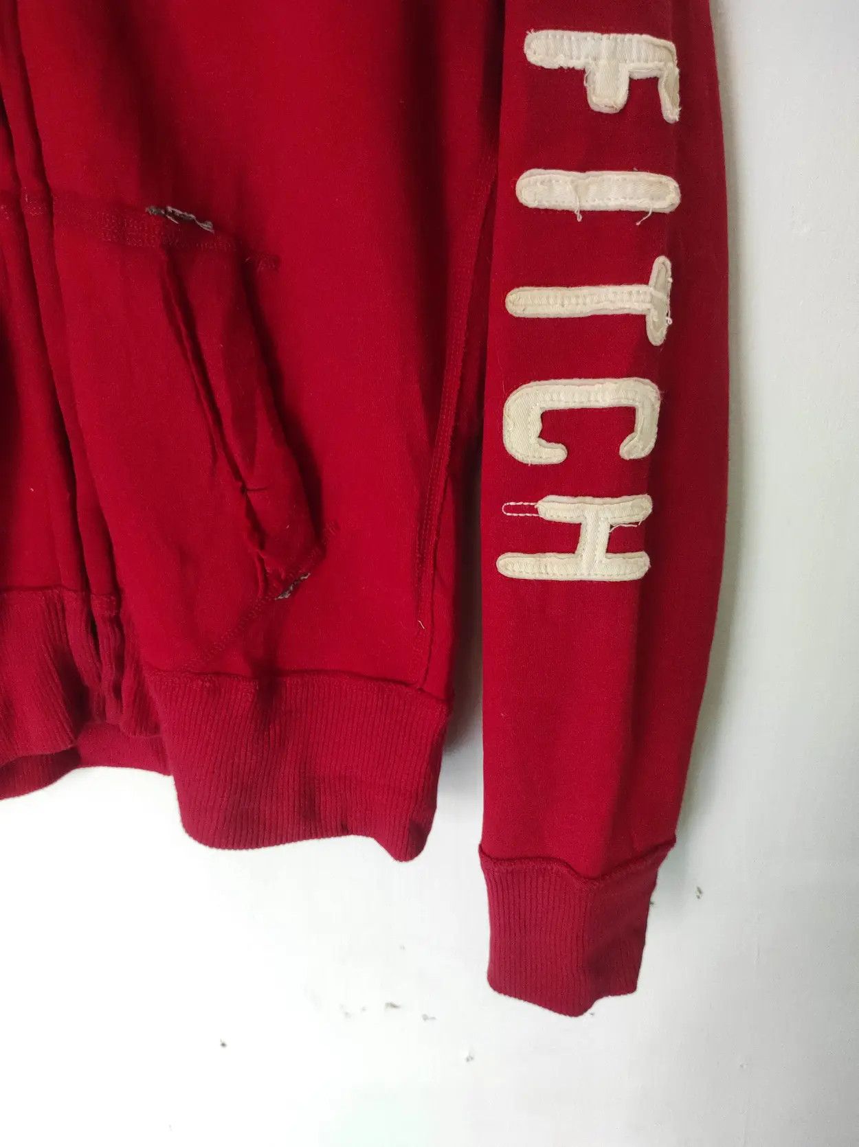 Abercrombie & Fitch Abercrombie & Fitch Red zip fur hoodie ifsix LGB style Size US S / EU 44-46 / 1 - 6 Thumbnail
