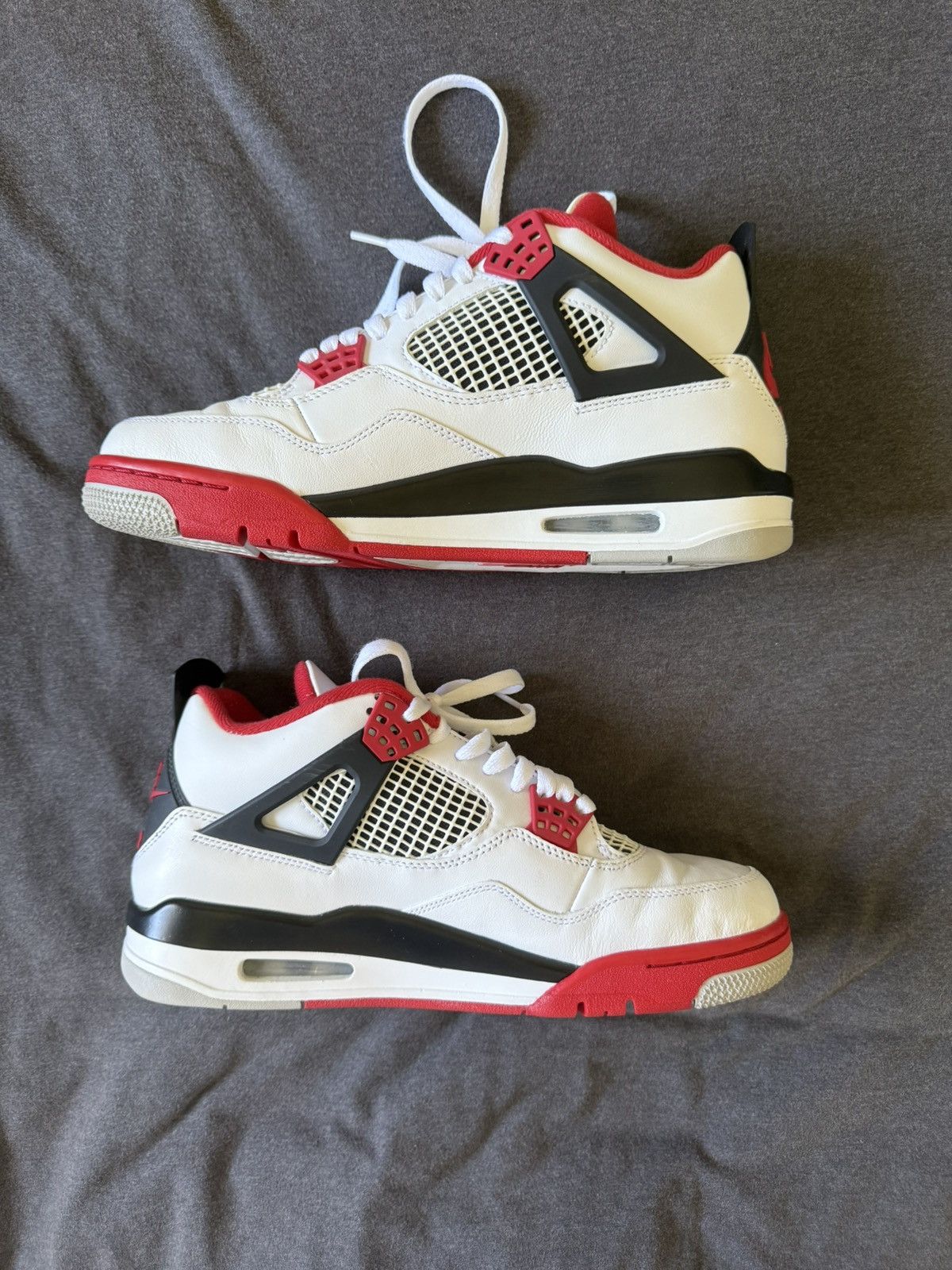 Jordan Brand × Nike Air Jordan 4 Fire Red Size US 9 / EU 42 - 2 Thumbnail