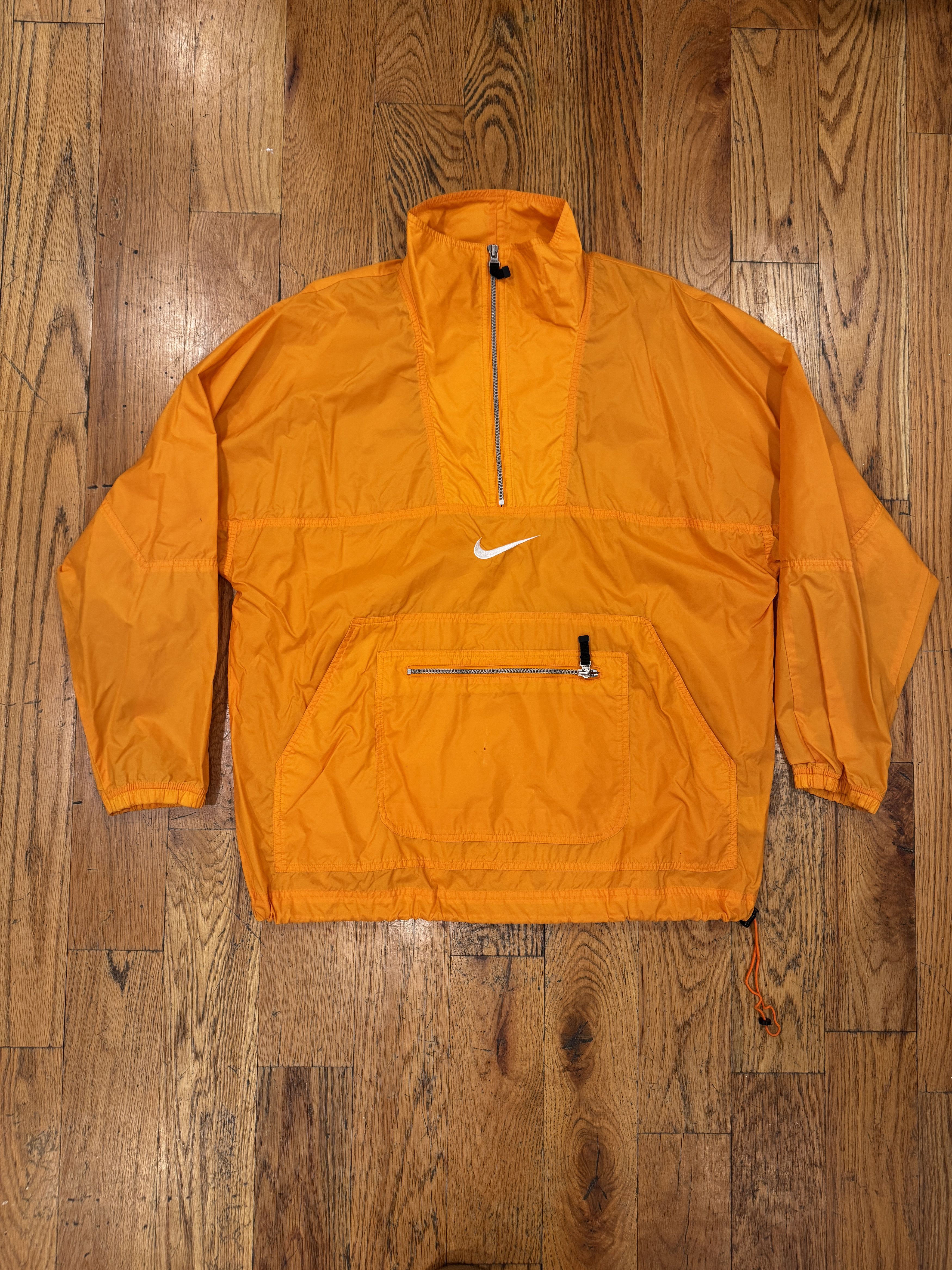 Nike Nike vintage windbreaker Size US L / EU 52-54 / 3 - 1 Thumbnail