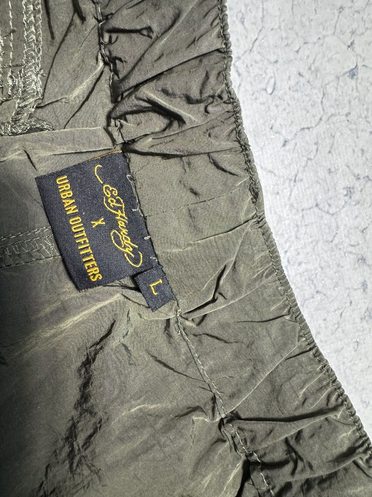 Ed Hardy Ed Hardy Nylon Baggy Track Pants Big Logo Size L Rap Size US 34 / EU 50 - 5 Thumbnail