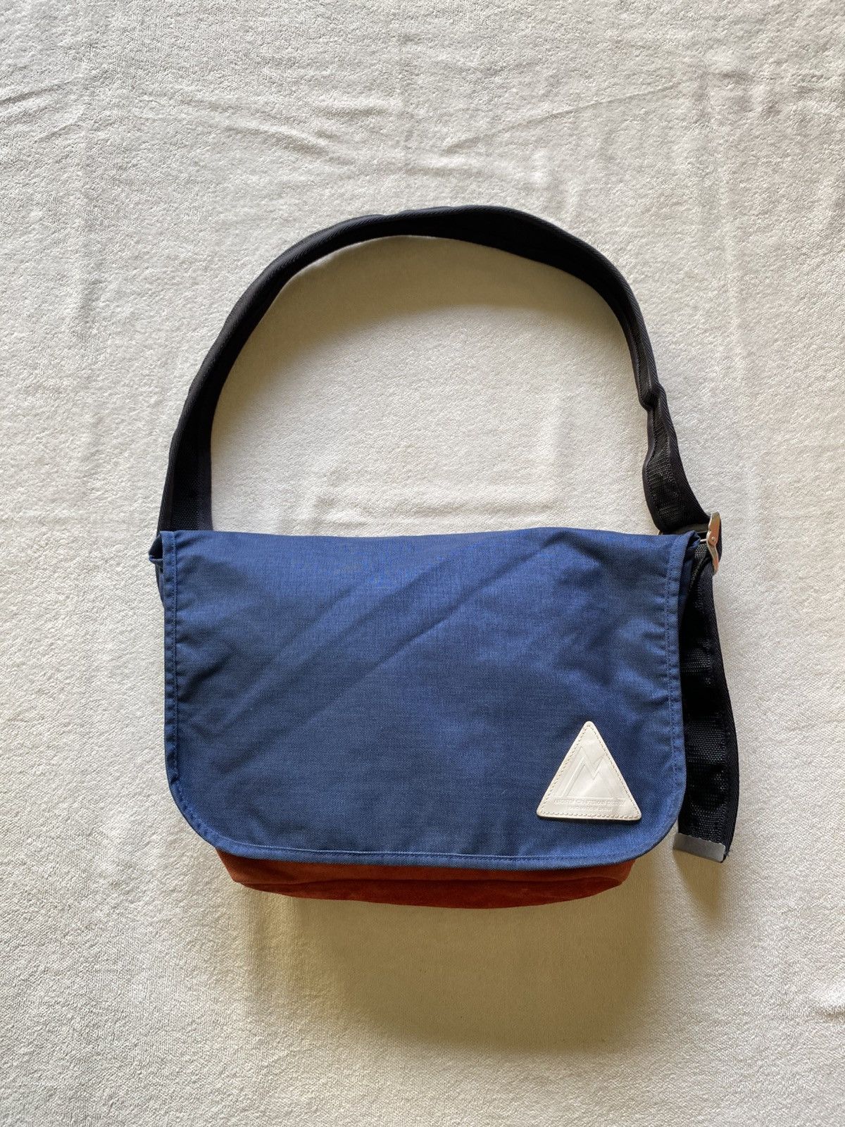 Japanese Brand Anonym Craftsman Design Messenger Bag Size ONE SIZE - 1 Thumbnail