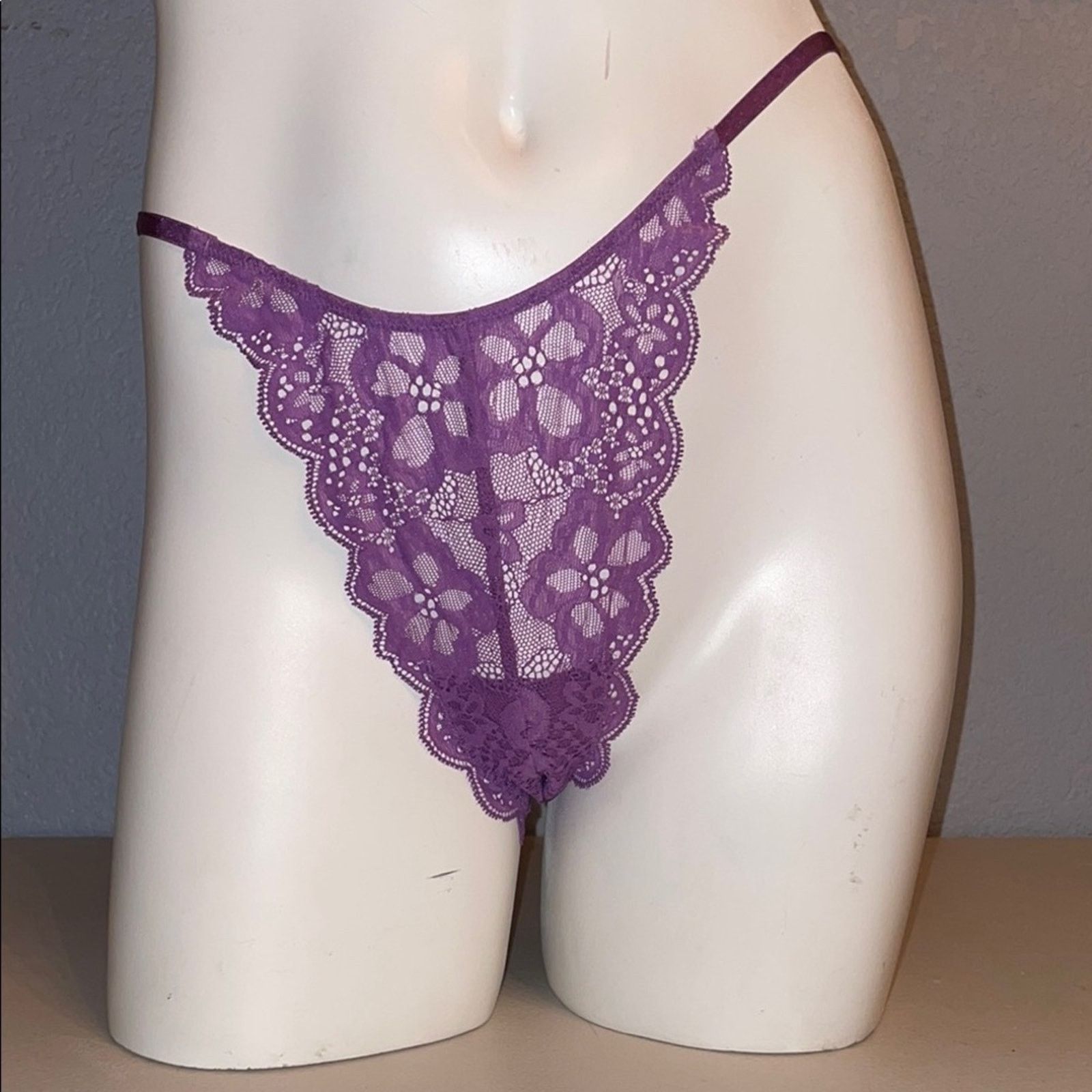 Victoria's Secret Victoria’s Secret Brazillian Thong Lavendar Lace VS Panties Size ONE SIZE - 1 Thumbnail