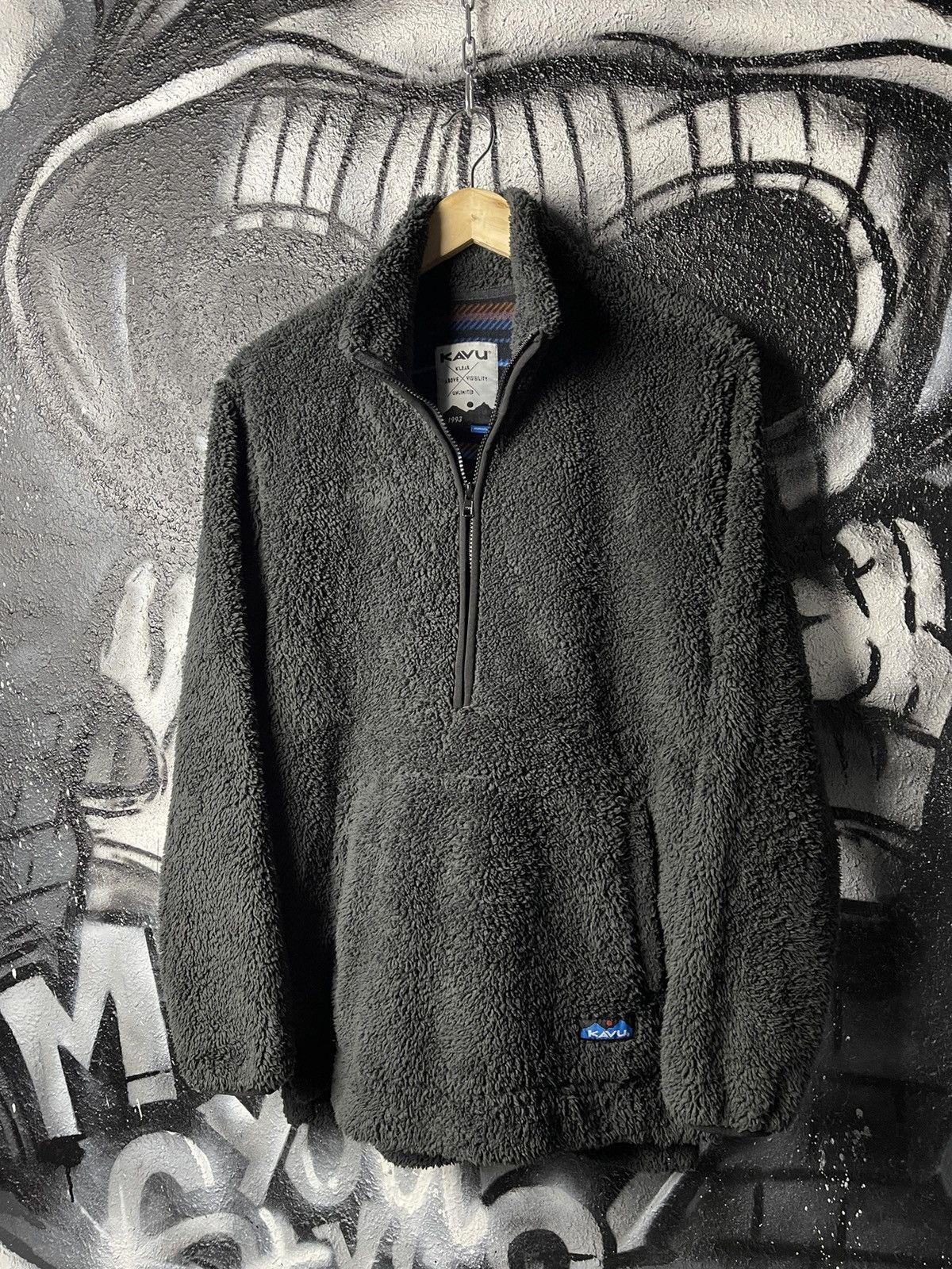 KAVU KAVU Snowpack Fleece Black Chalet 1/2 Zip Women’s Size M Size M / US 6-8 / IT 42-44 - 2 Thumbnail