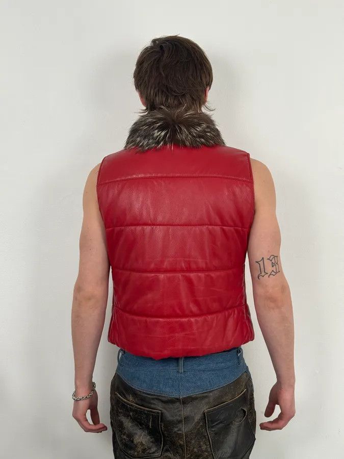 Gianfranco Ferre 2000s Gianfranco Ferré Fur Collar Red Leather Puffer Vest Size US S / EU 44-46 / 1 - 3 Thumbnail