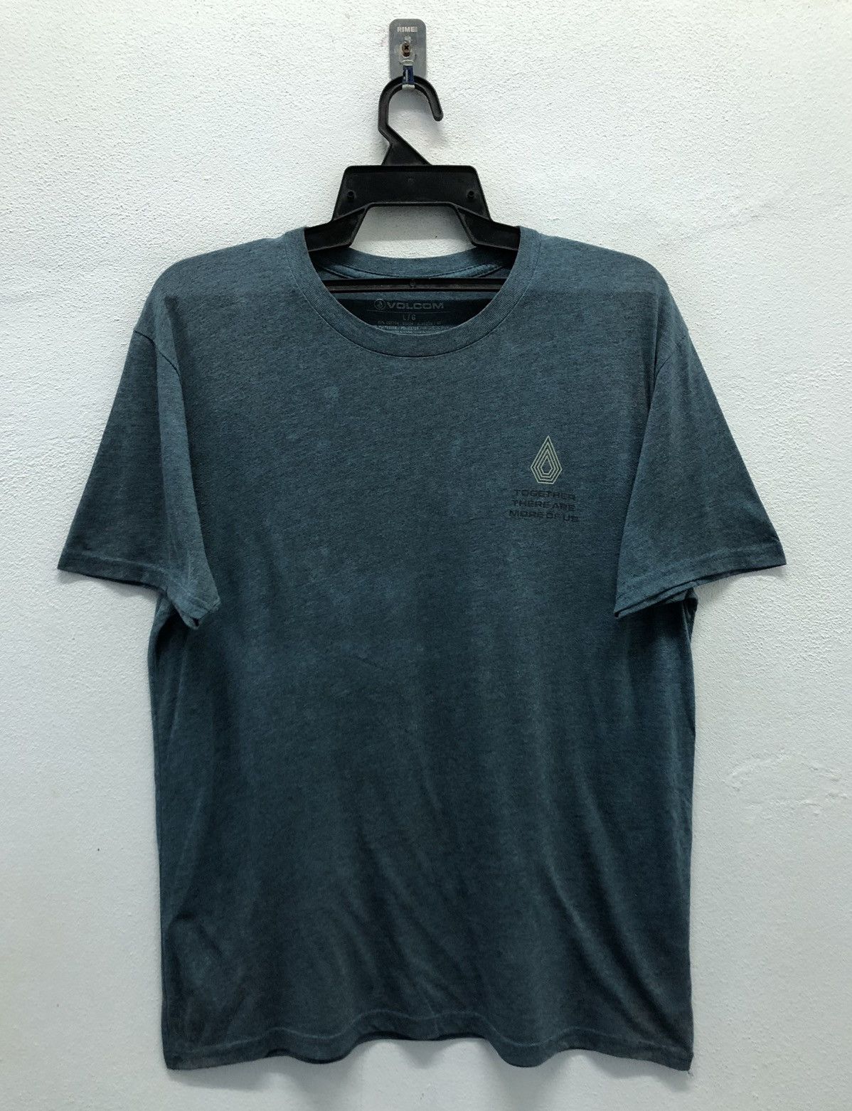 Volcom Vintage Volcom Together There Are More Of Us T-Shirt Size US L / EU 52-54 / 3 - 2 Thumbnail
