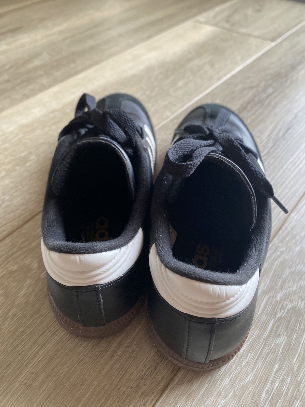 Adidas Women’s Black adidas samba Og Size US 5 / IT 35 - 4 Thumbnail