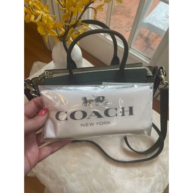Coach NWT Coach Colorblock Leather Blue Multi Crossbody Size ONE SIZE - 10 Thumbnail