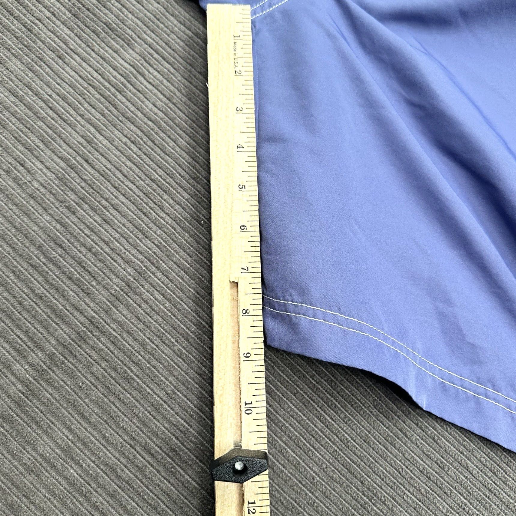Vineyard Vines Vineyard Vines Shorts Men 33 Purple Polyester Beach Swimming Weekend Outdoors Board Short Regular Fit Logo Breathable Drawstring Pockets 9in Inseam Size US 33 - 6 Thumbnail