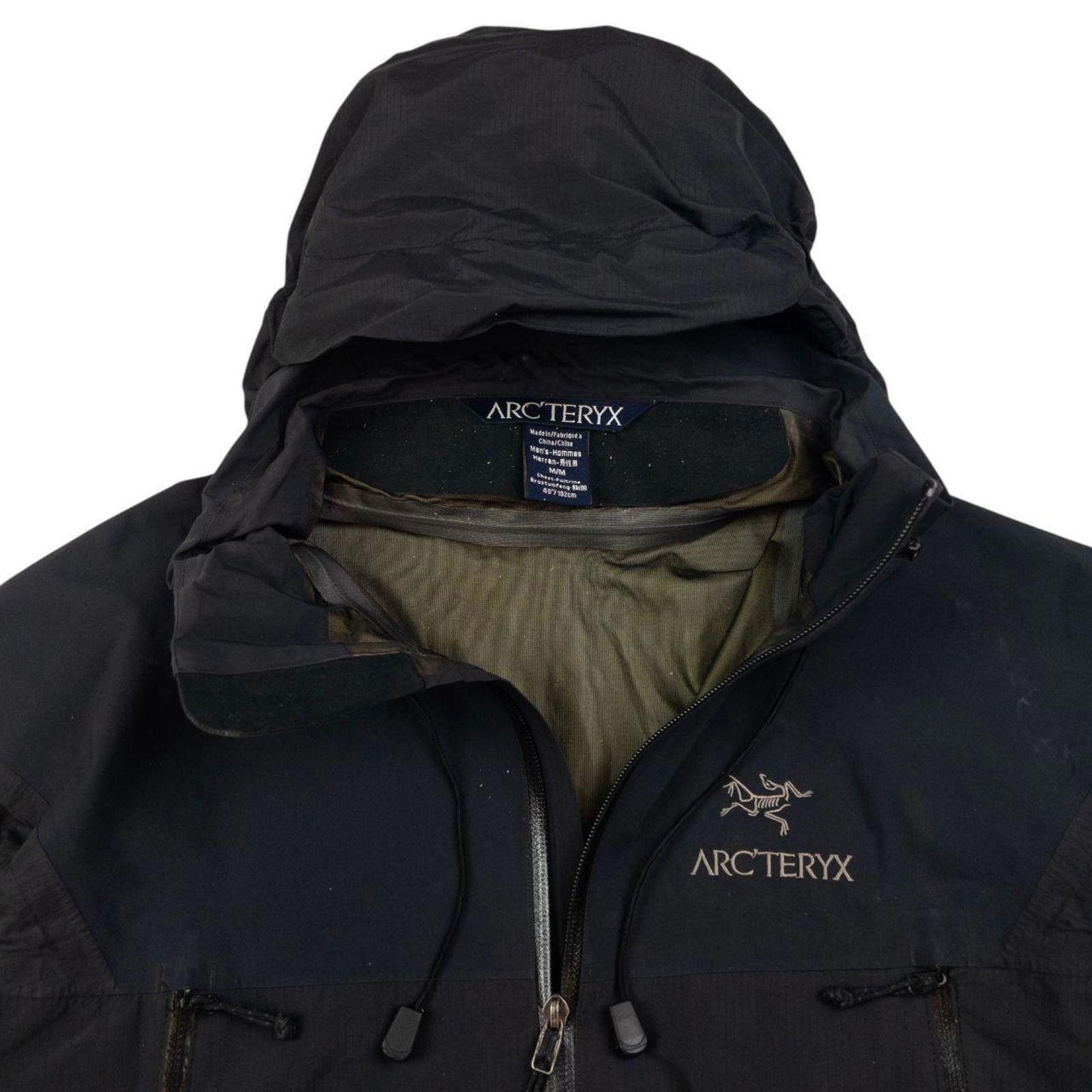 Arc'teryx Vintage Arcteryx Beta Goretex Paclite Zip Up Jacket Size L Size US L / EU 52-54 / 3 - 3 Thumbnail