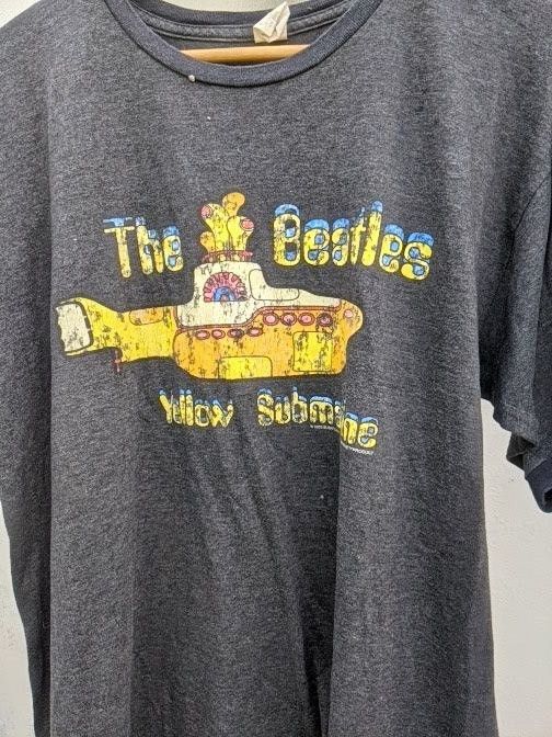 Band Tees × Vintage VINTAGE Y2K THE BEATLES YELLOW SUBMARINE 2003 Size US L / EU 52-54 / 3 - 2 Thumbnail