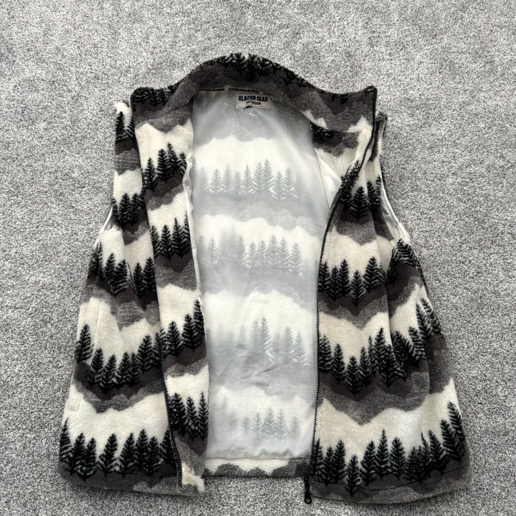 Etro Glacier Gear Fleece Vest Mens Large Full Zip Southwestern Retro Geometric Multicolor 100% Polyester Full Zip Casual Travel Outdoor Gorpcore Vest Size L / US 10 / IT 46 - 4 Thumbnail